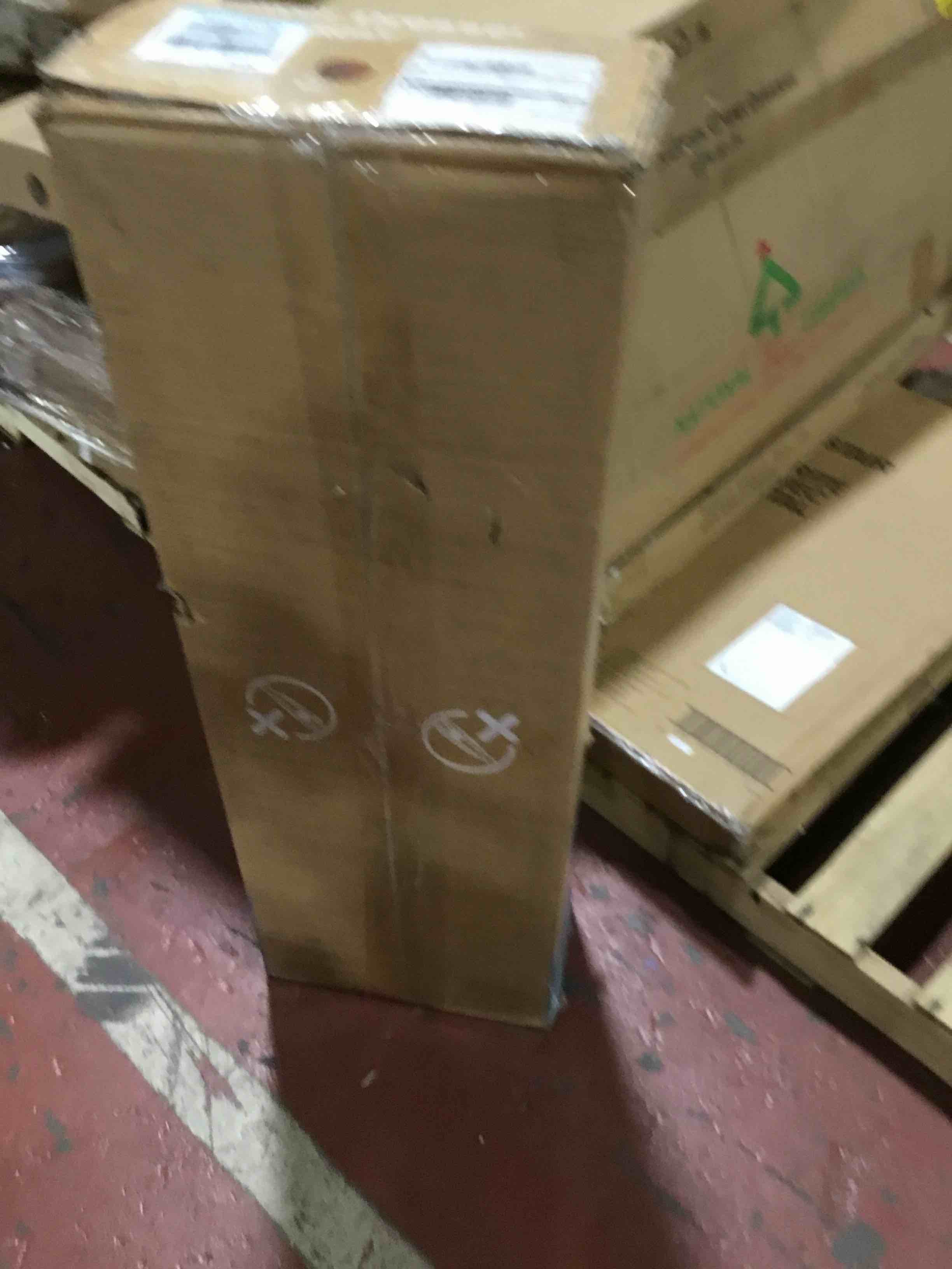 https://s3.amazonaws.com/lotting-images-prod/bidfta/BLU4197287_1703266035654.jpeg