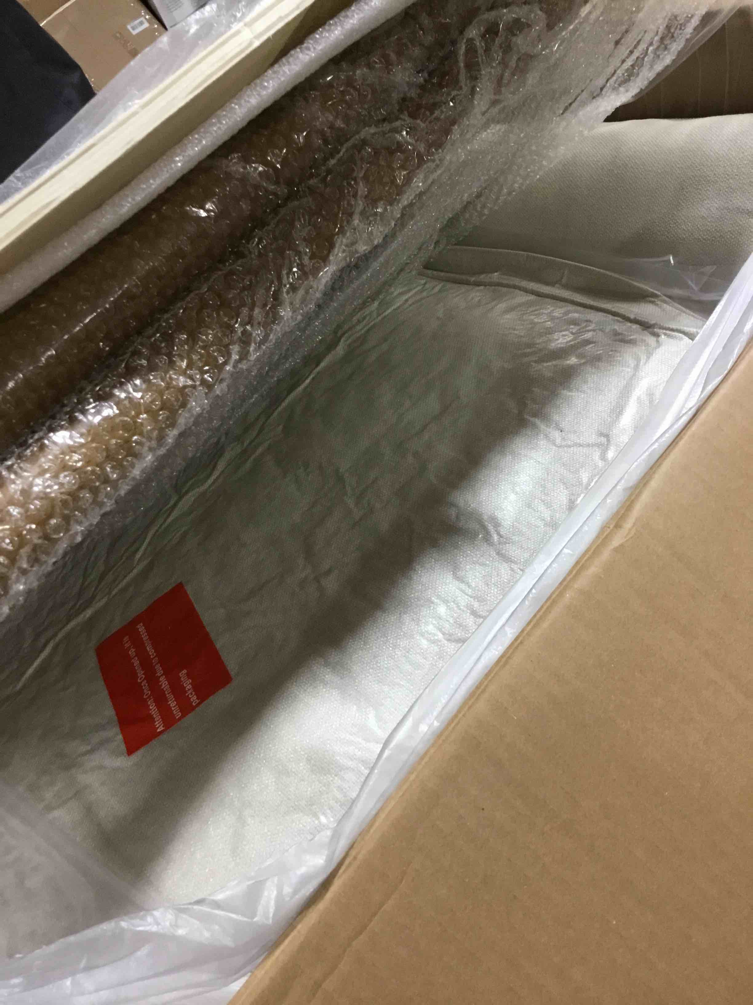 https://s3.amazonaws.com/lotting-images-prod/bidfta/BLU4202902_1710171708452.jpeg