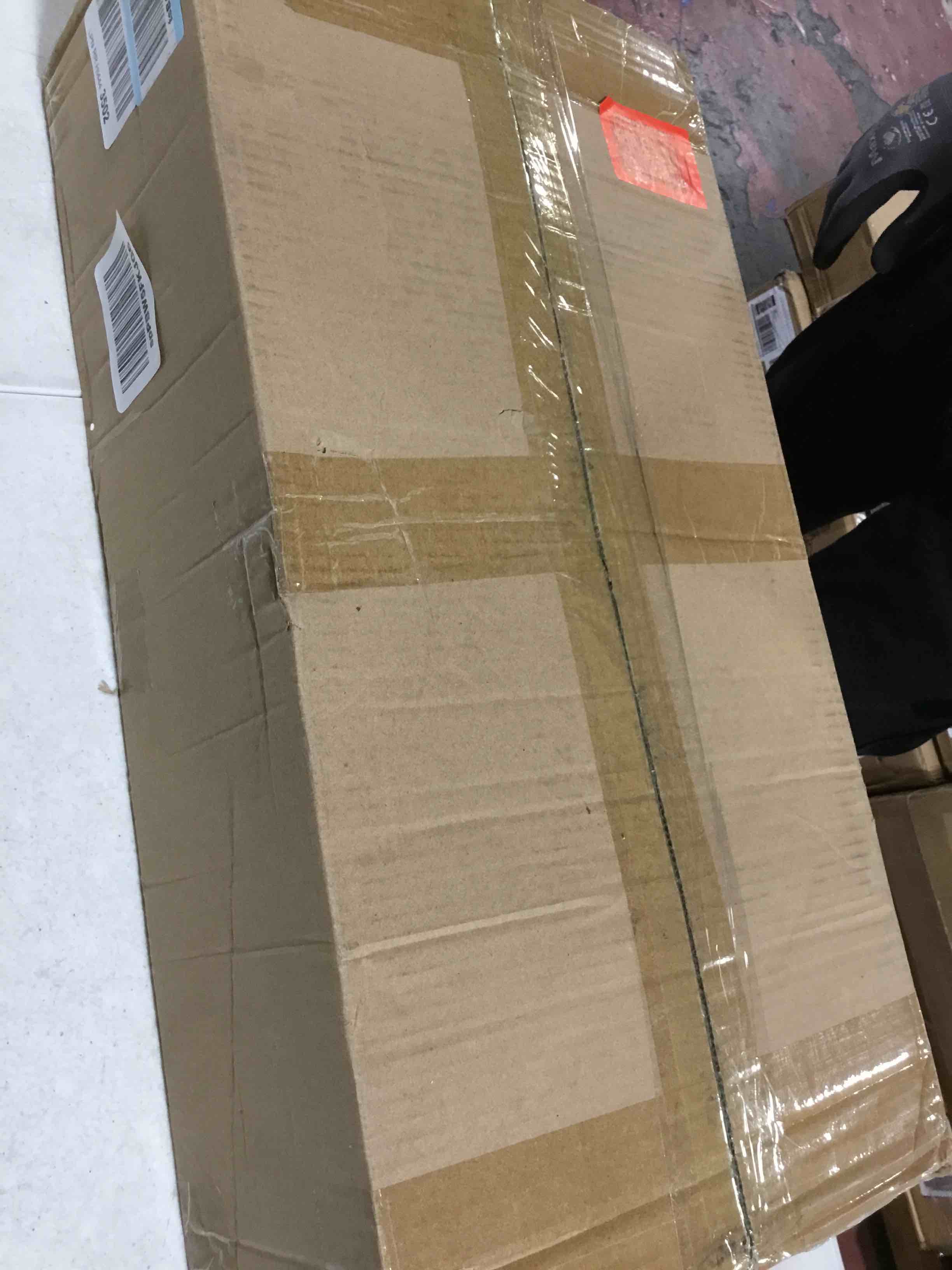 https://s3.amazonaws.com/lotting-images-prod/bidfta/BLU4202923_1710178500737.jpeg