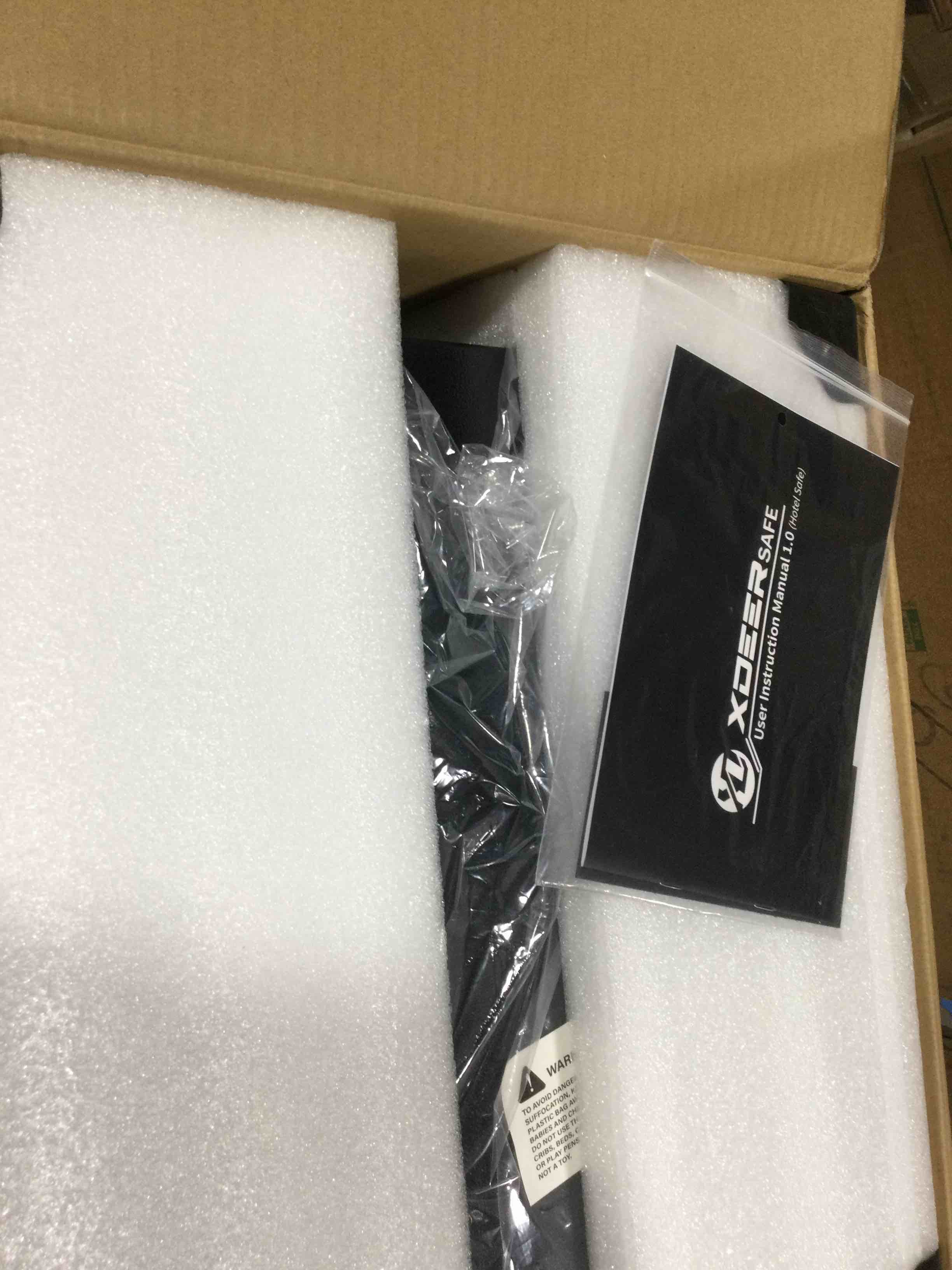 https://s3.amazonaws.com/lotting-images-prod/bidfta/BLU4203135_1710348071958.jpeg