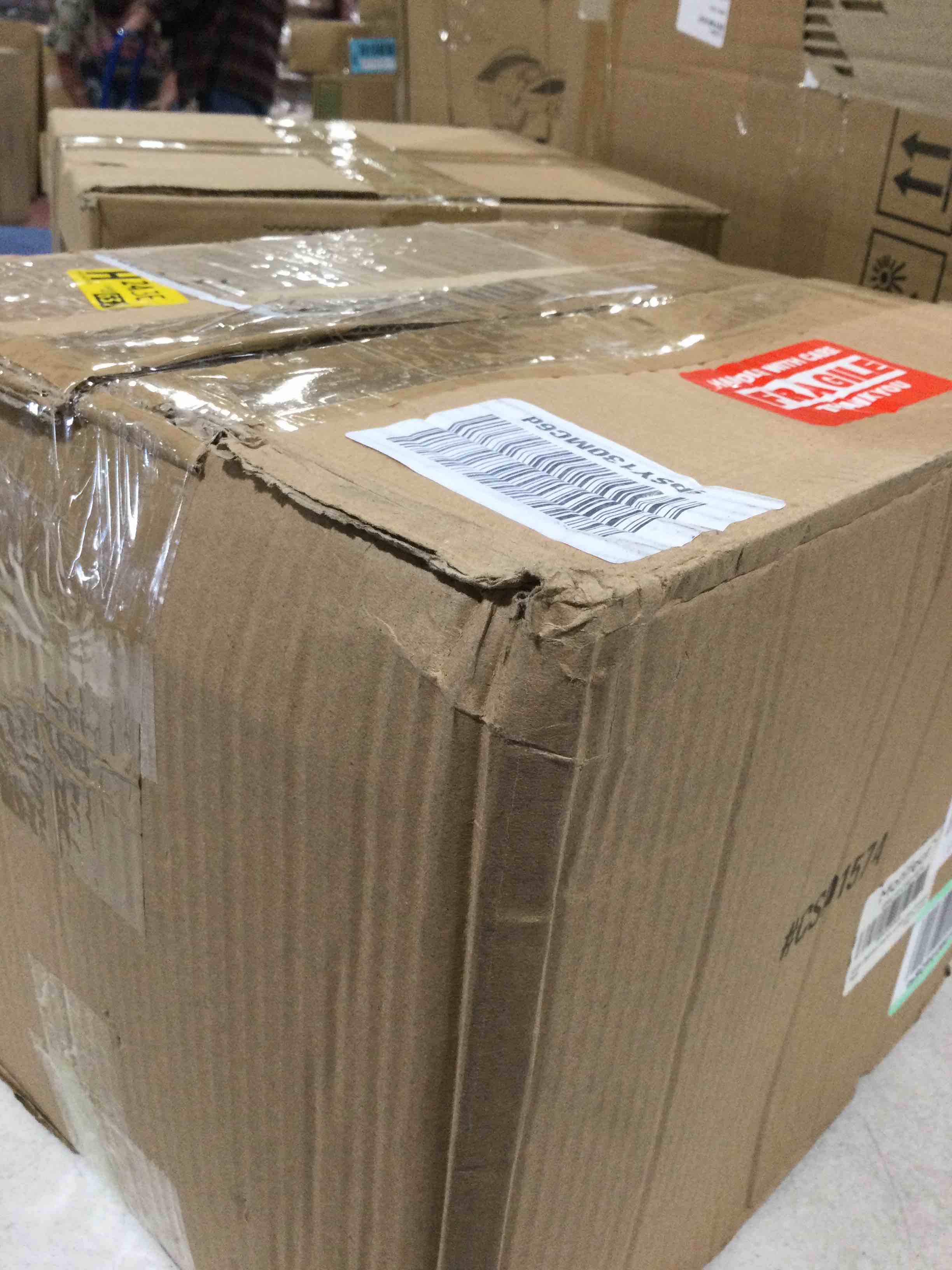 https://s3.amazonaws.com/lotting-images-prod/bidfta/BLU4203143_1710351552266.jpeg