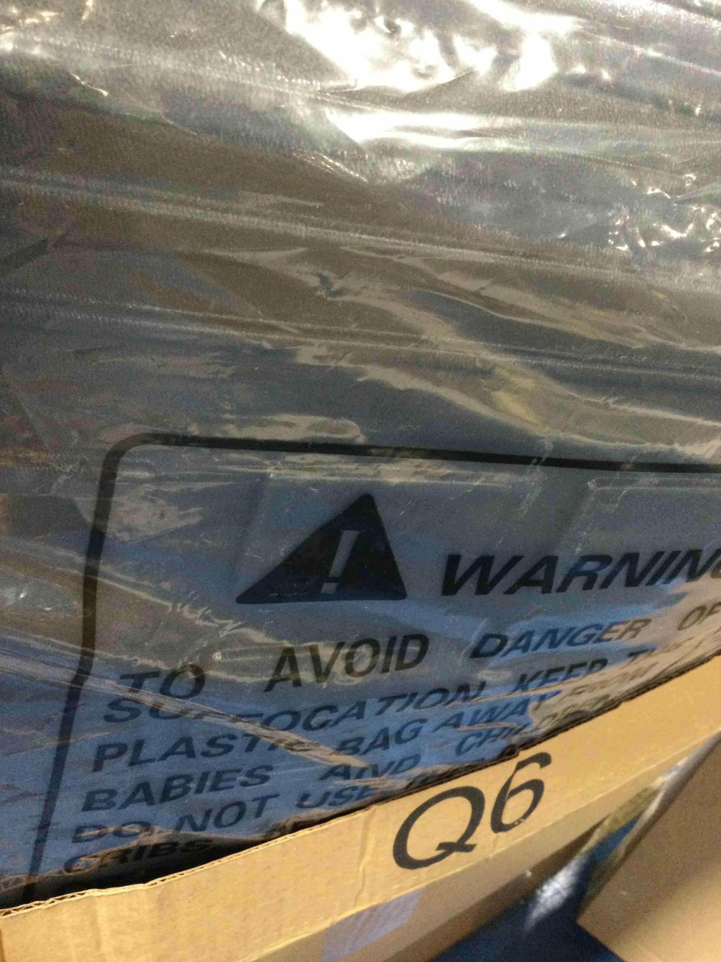 https://s3.amazonaws.com/lotting-images-prod/bidfta/BLU4203147_1710352186018.jpeg