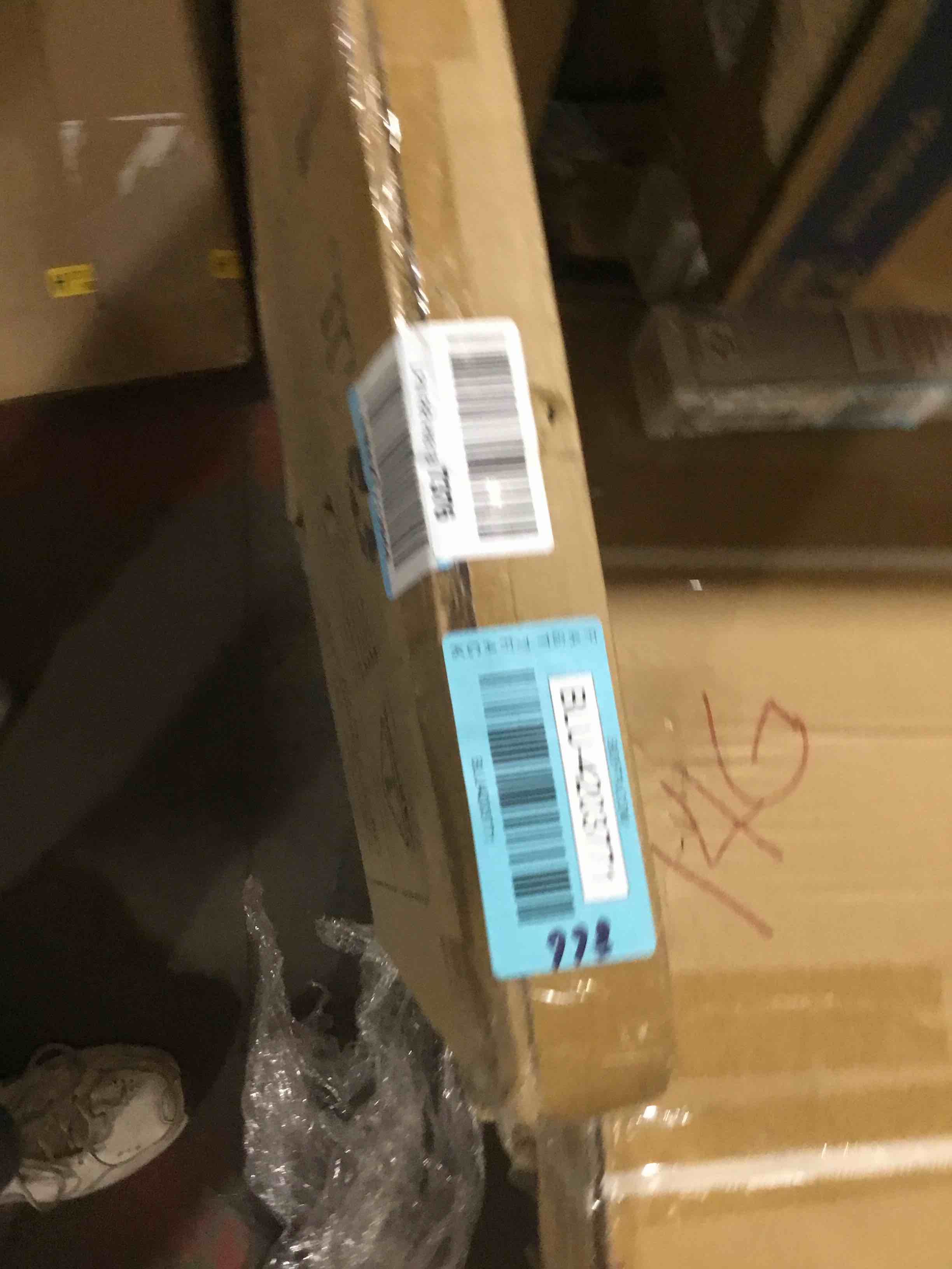 https://s3.amazonaws.com/lotting-images-prod/bidfta/BLU4203771_1708621061290.jpeg