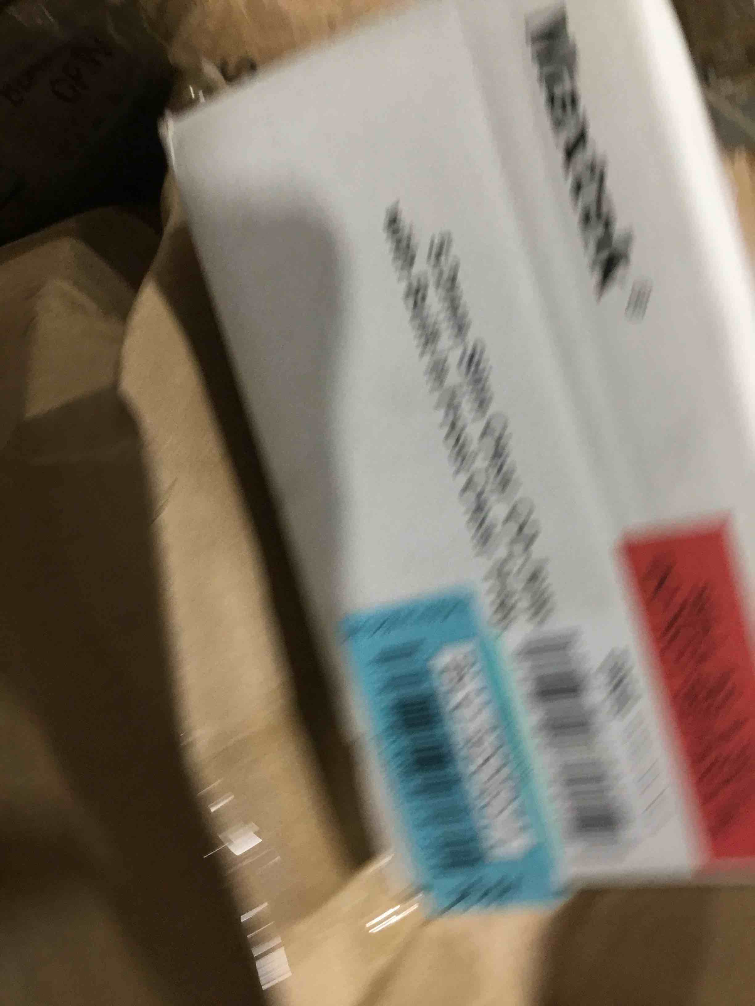 https://s3.amazonaws.com/lotting-images-prod/bidfta/BLU4204071_1709566903623.jpeg