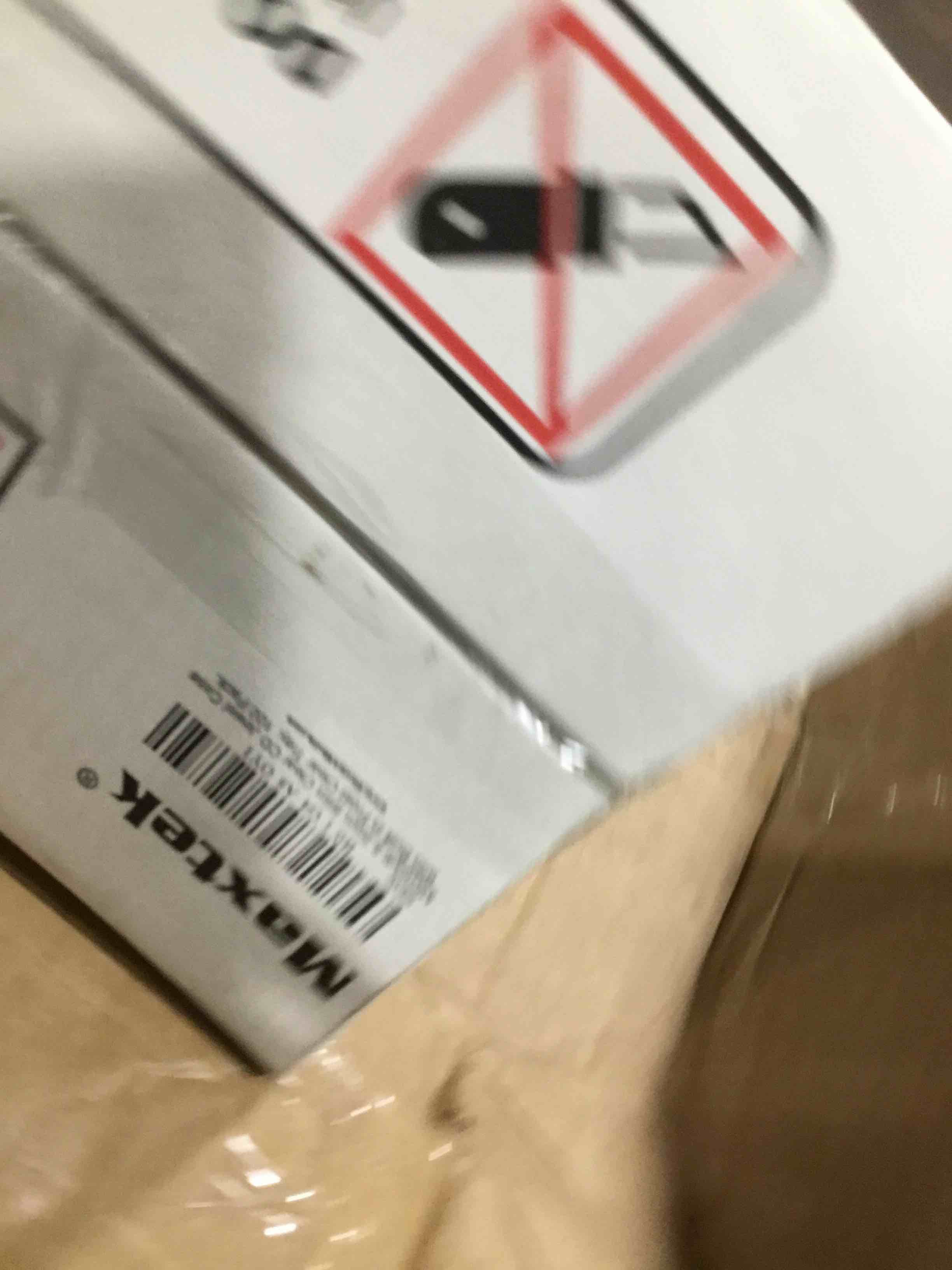 https://s3.amazonaws.com/lotting-images-prod/bidfta/BLU4204071_1709566914127.jpeg