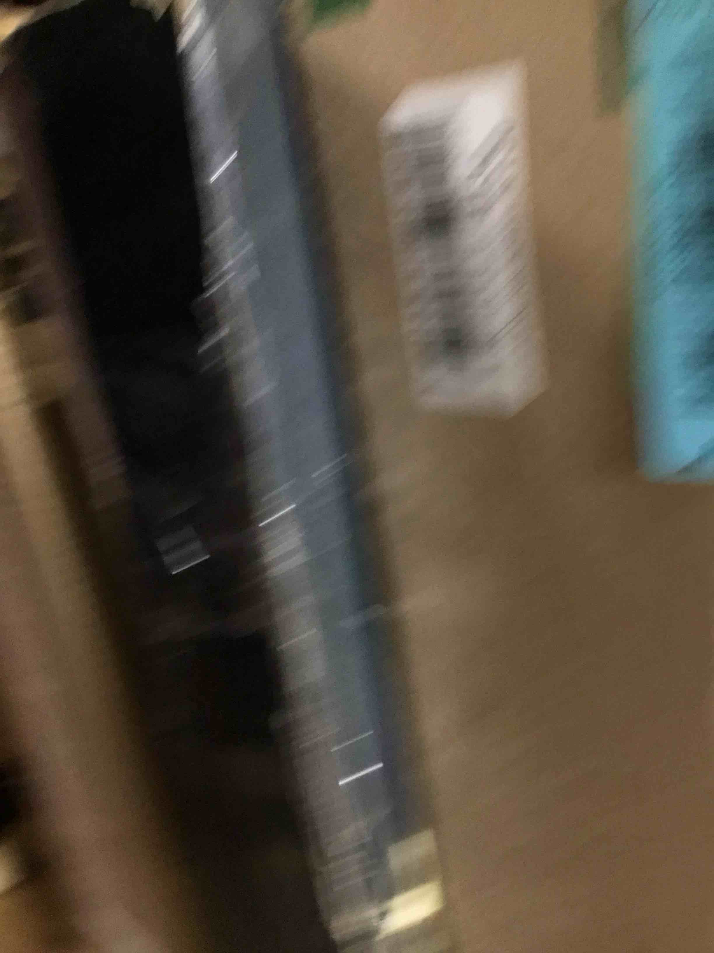 https://s3.amazonaws.com/lotting-images-prod/bidfta/BLU4204073_1709567090756.jpeg