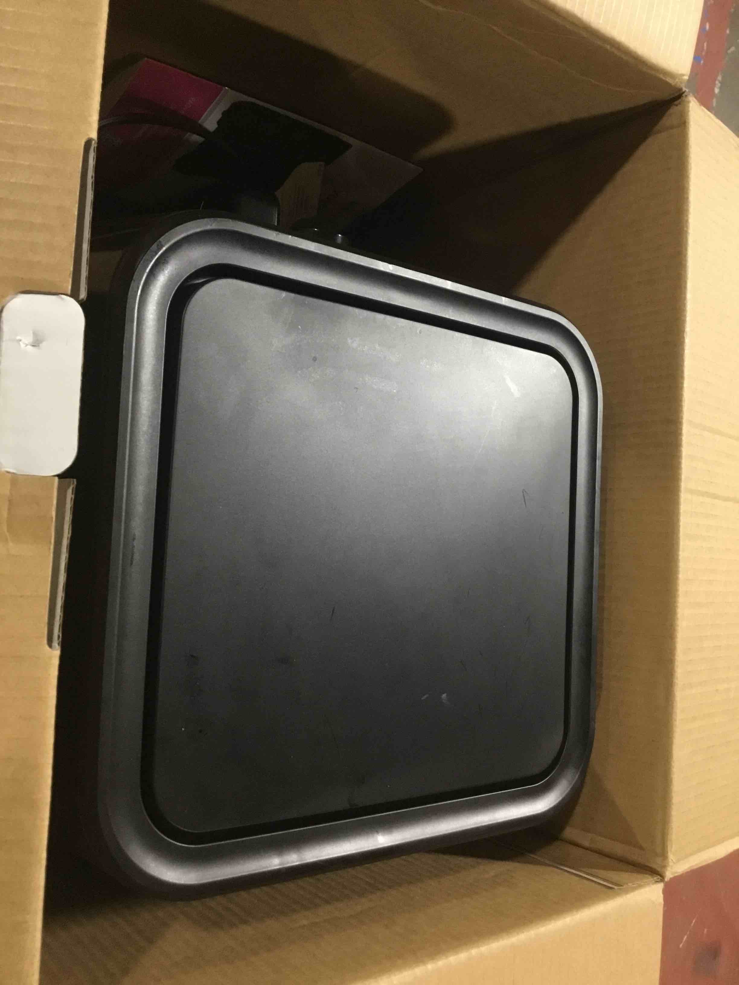https://s3.amazonaws.com/lotting-images-prod/bidfta/BLU4205304_1708448480351.jpeg