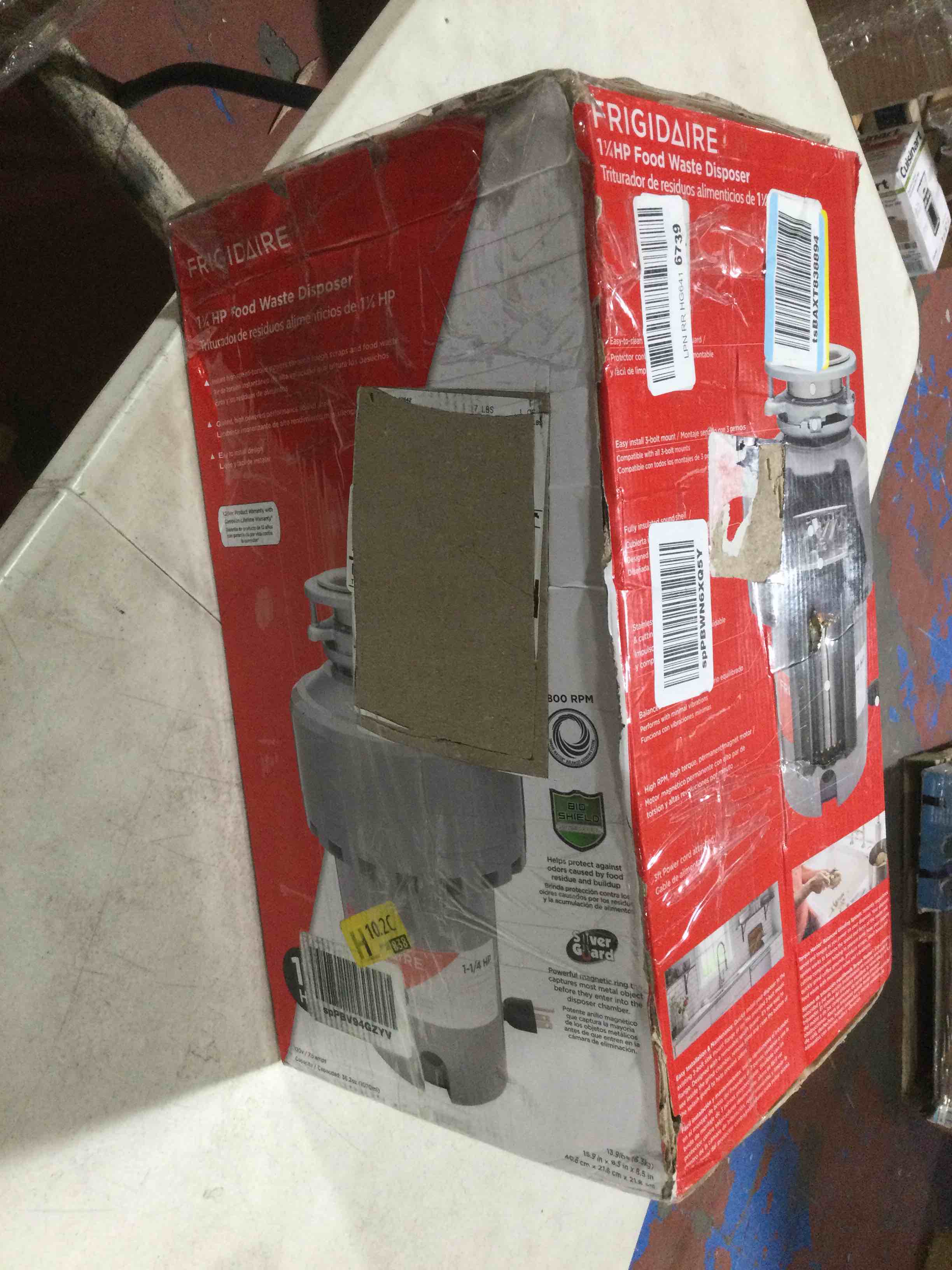 https://s3.amazonaws.com/lotting-images-prod/bidfta/BLU4205323_1708445917794.jpeg