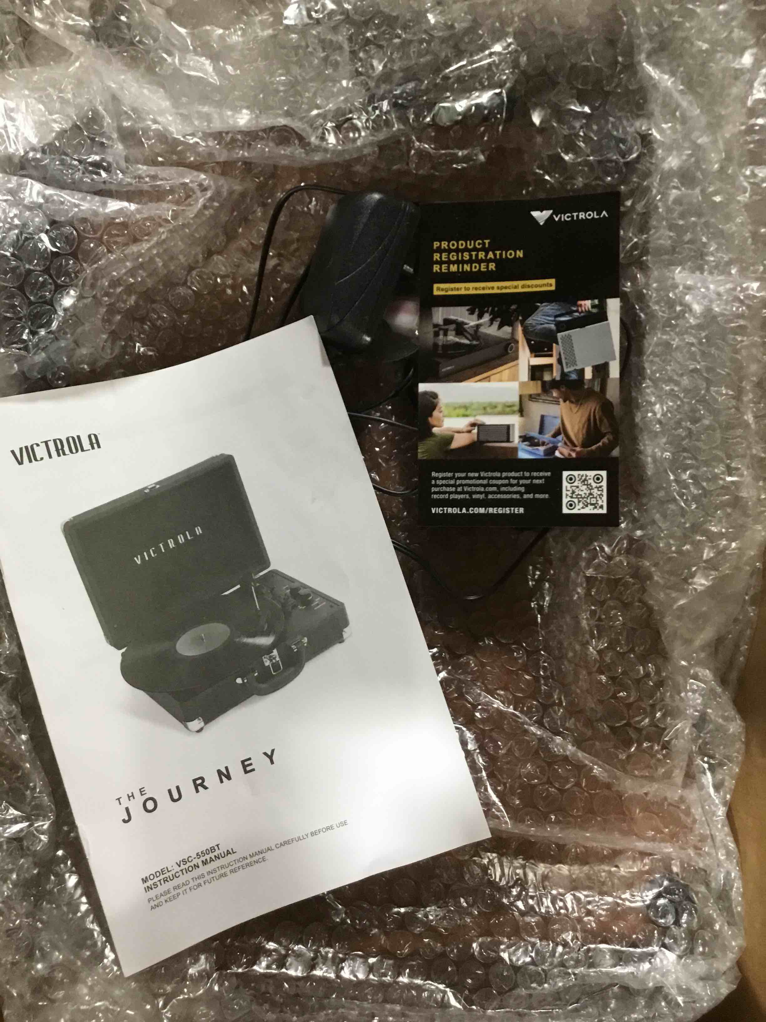 https://s3.amazonaws.com/lotting-images-prod/bidfta/BLU4205537_1708631794583.jpeg