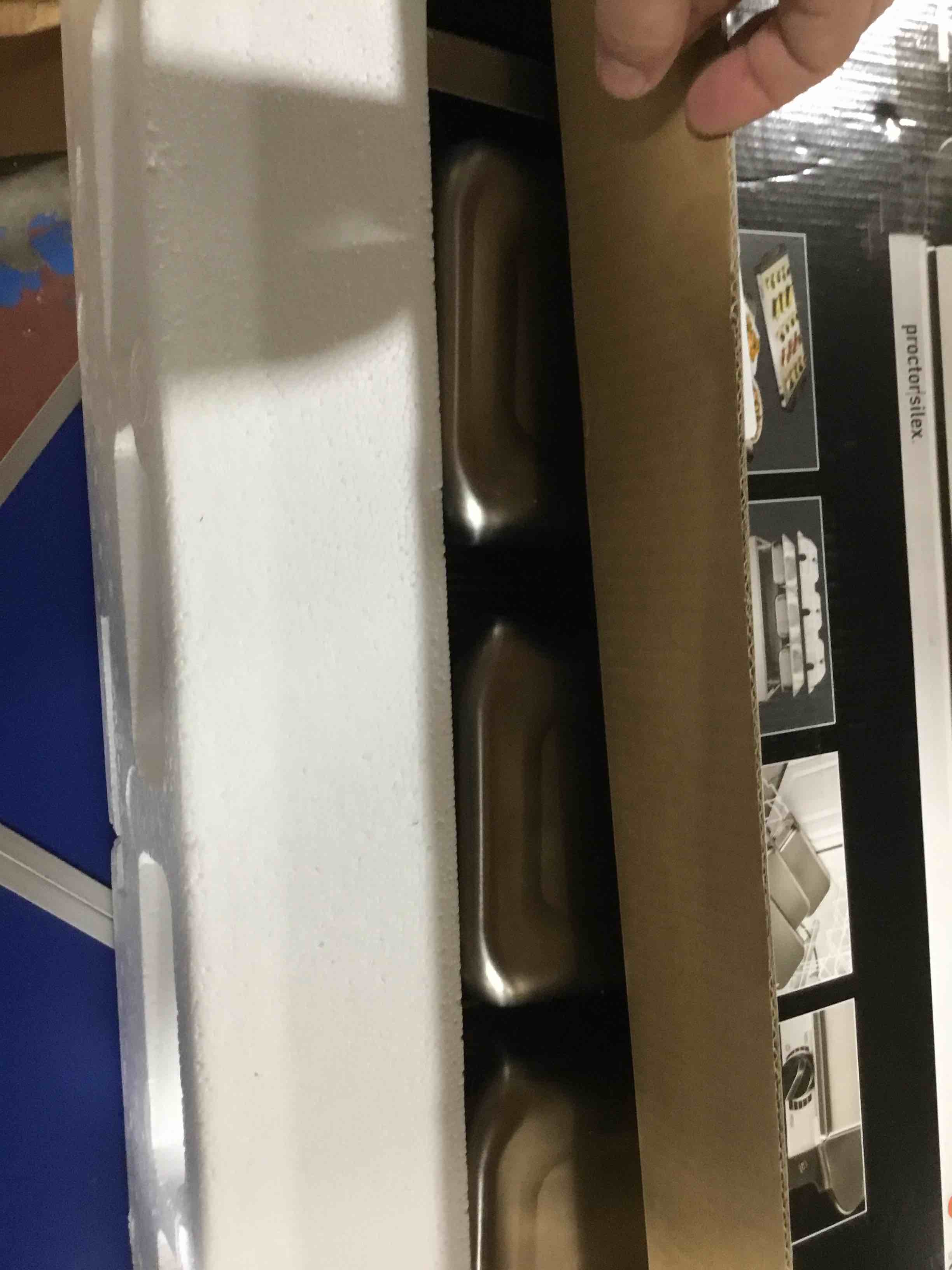 https://s3.amazonaws.com/lotting-images-prod/bidfta/BLU4205538_1708632441855.jpeg