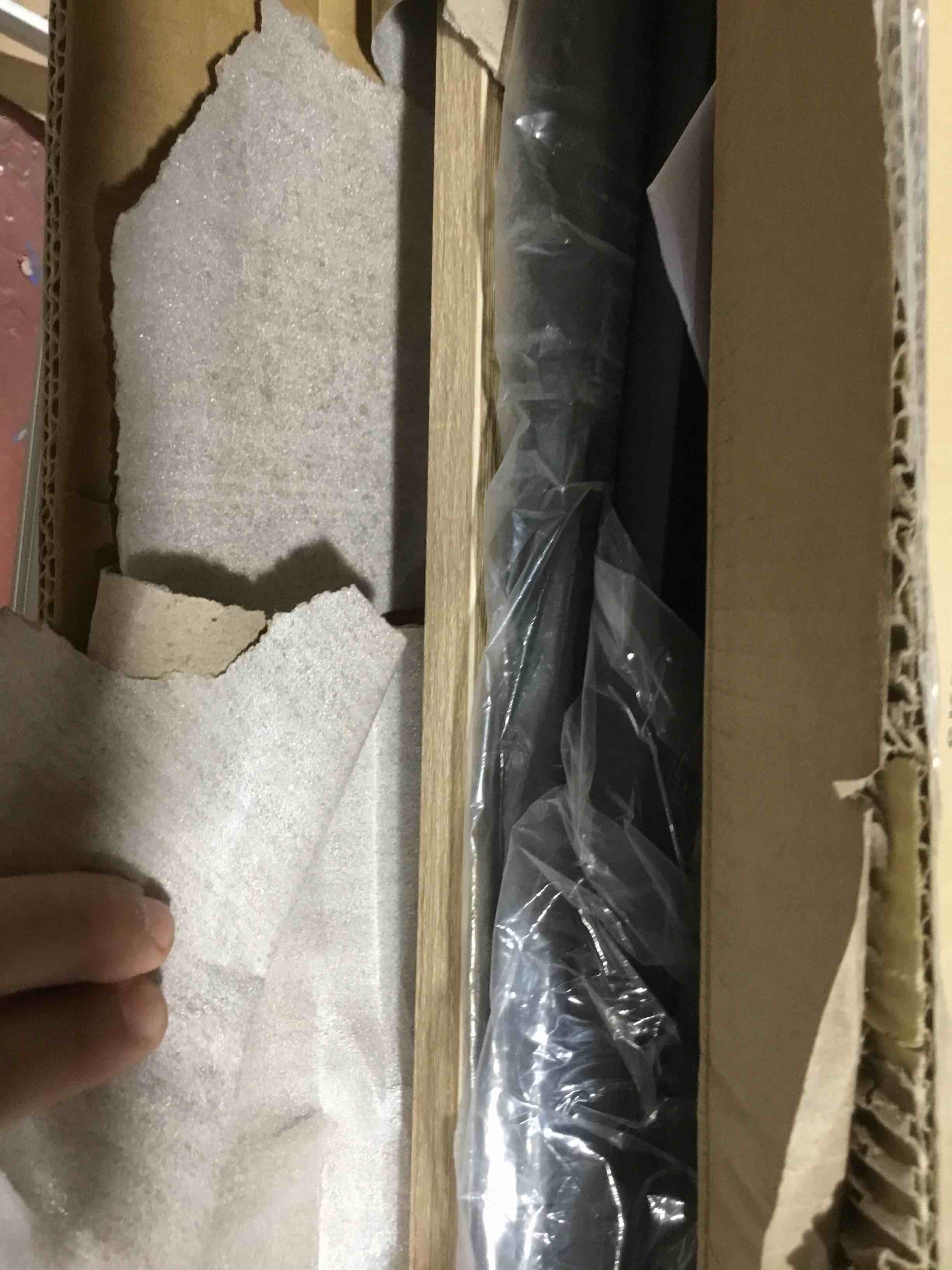 https://s3.amazonaws.com/lotting-images-prod/bidfta/BLU4205539_1708632710115.jpeg