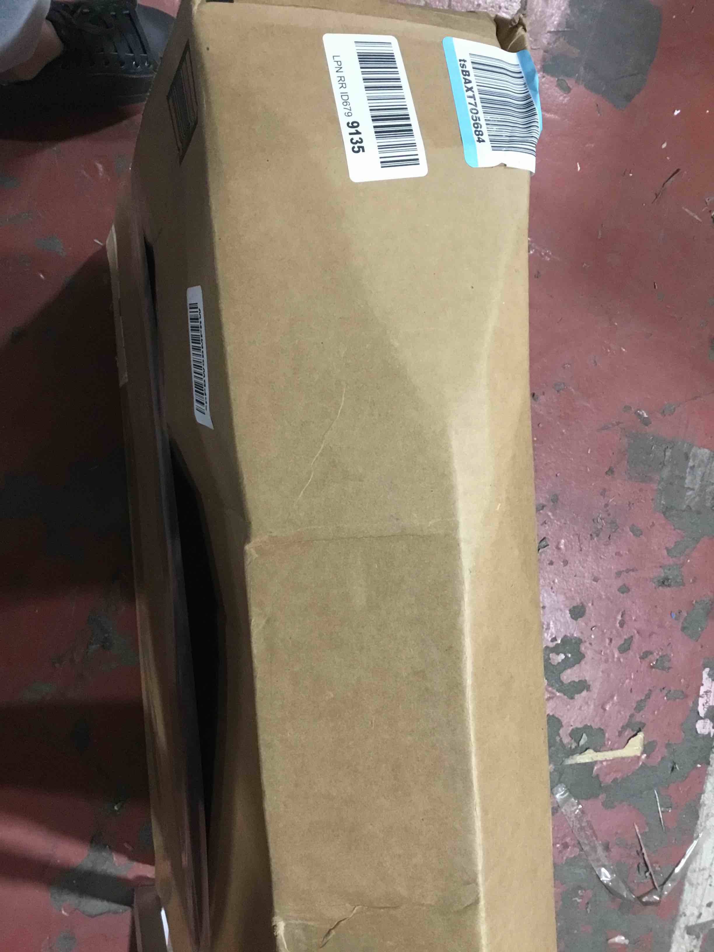 https://s3.amazonaws.com/lotting-images-prod/bidfta/BLU4206285_1709158776357.jpeg