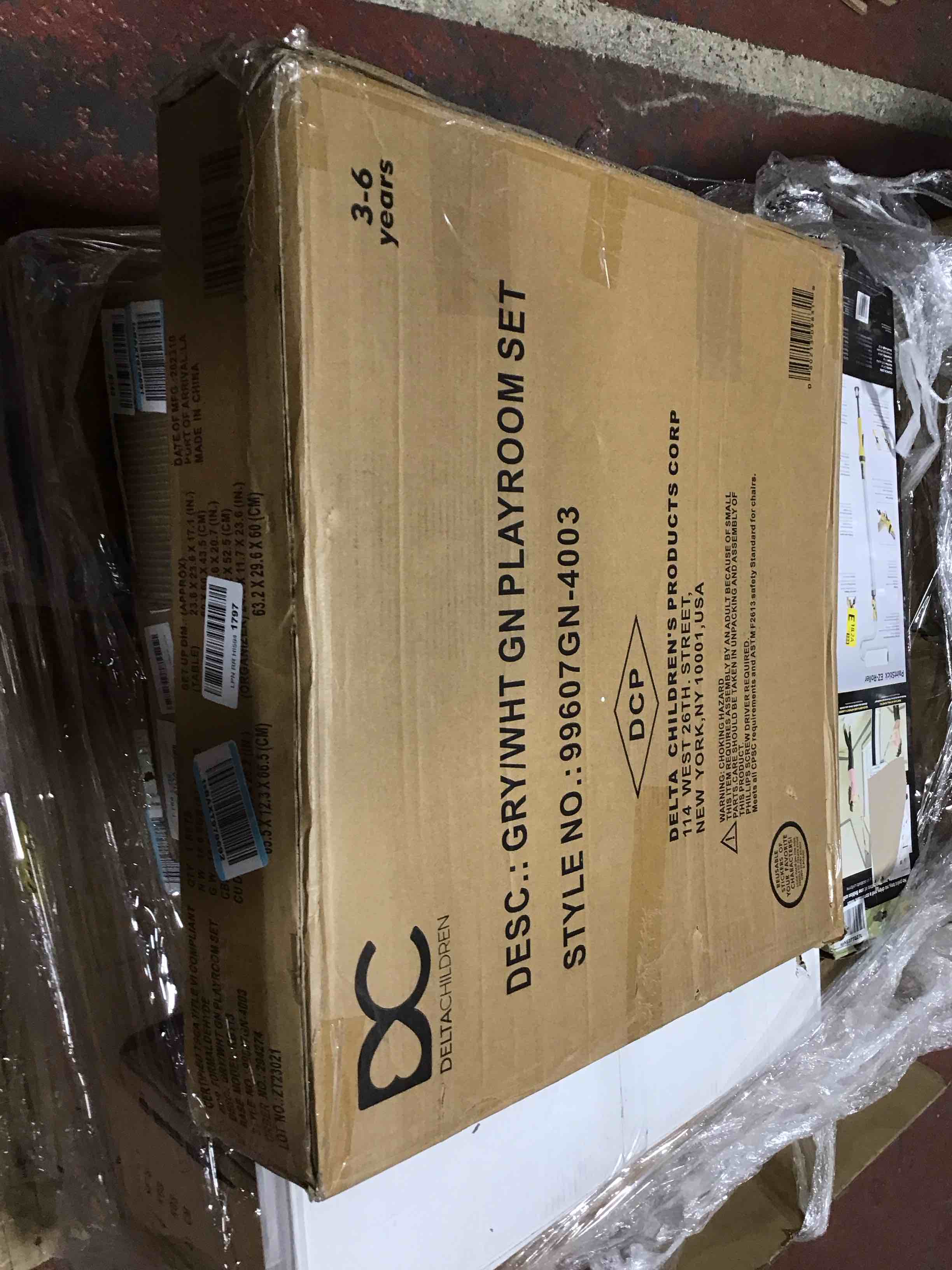 https://s3.amazonaws.com/lotting-images-prod/bidfta/BLU4207654_1706549560381.jpeg