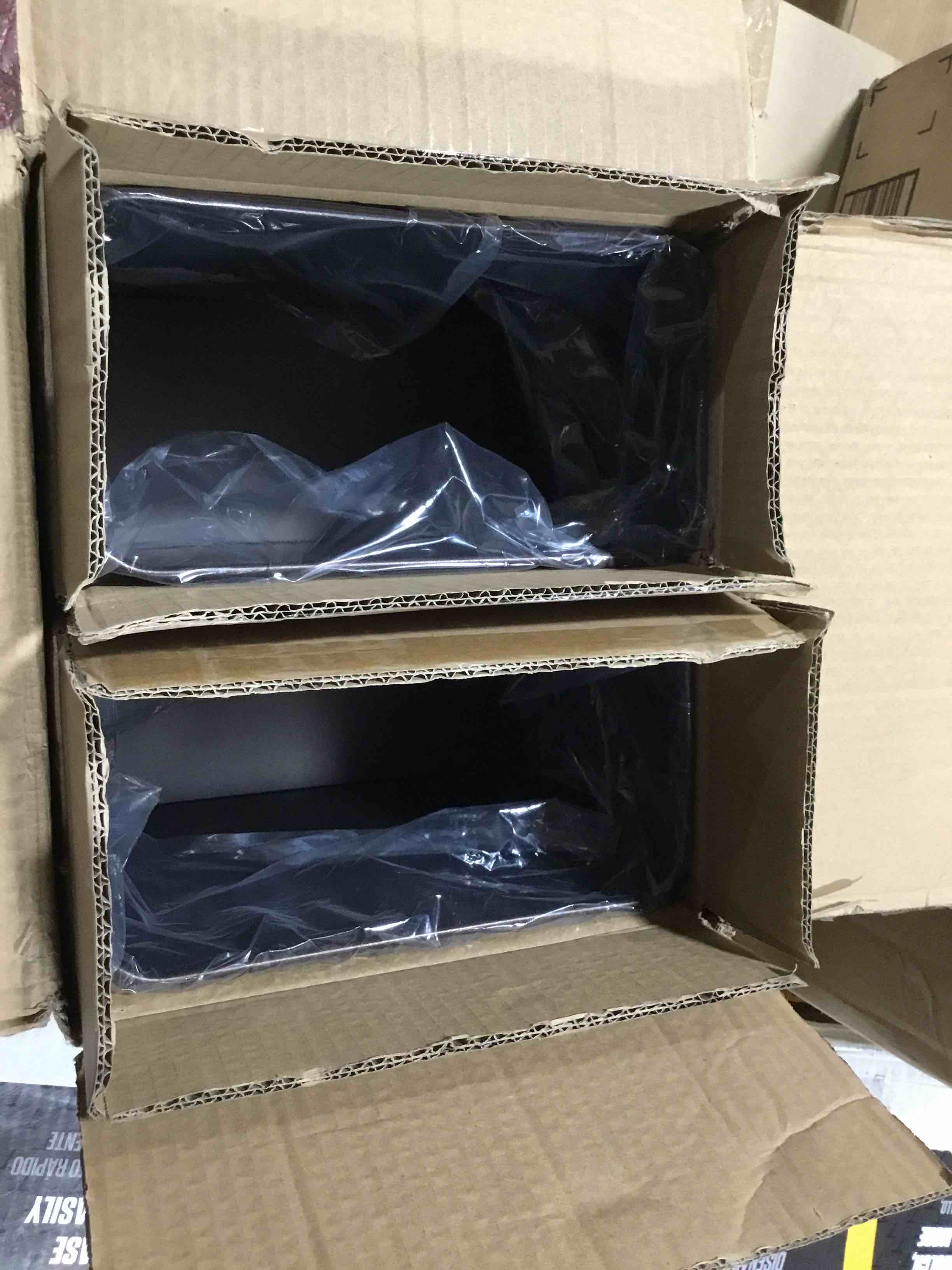 https://s3.amazonaws.com/lotting-images-prod/bidfta/BLU4207670_1706621152728.jpeg