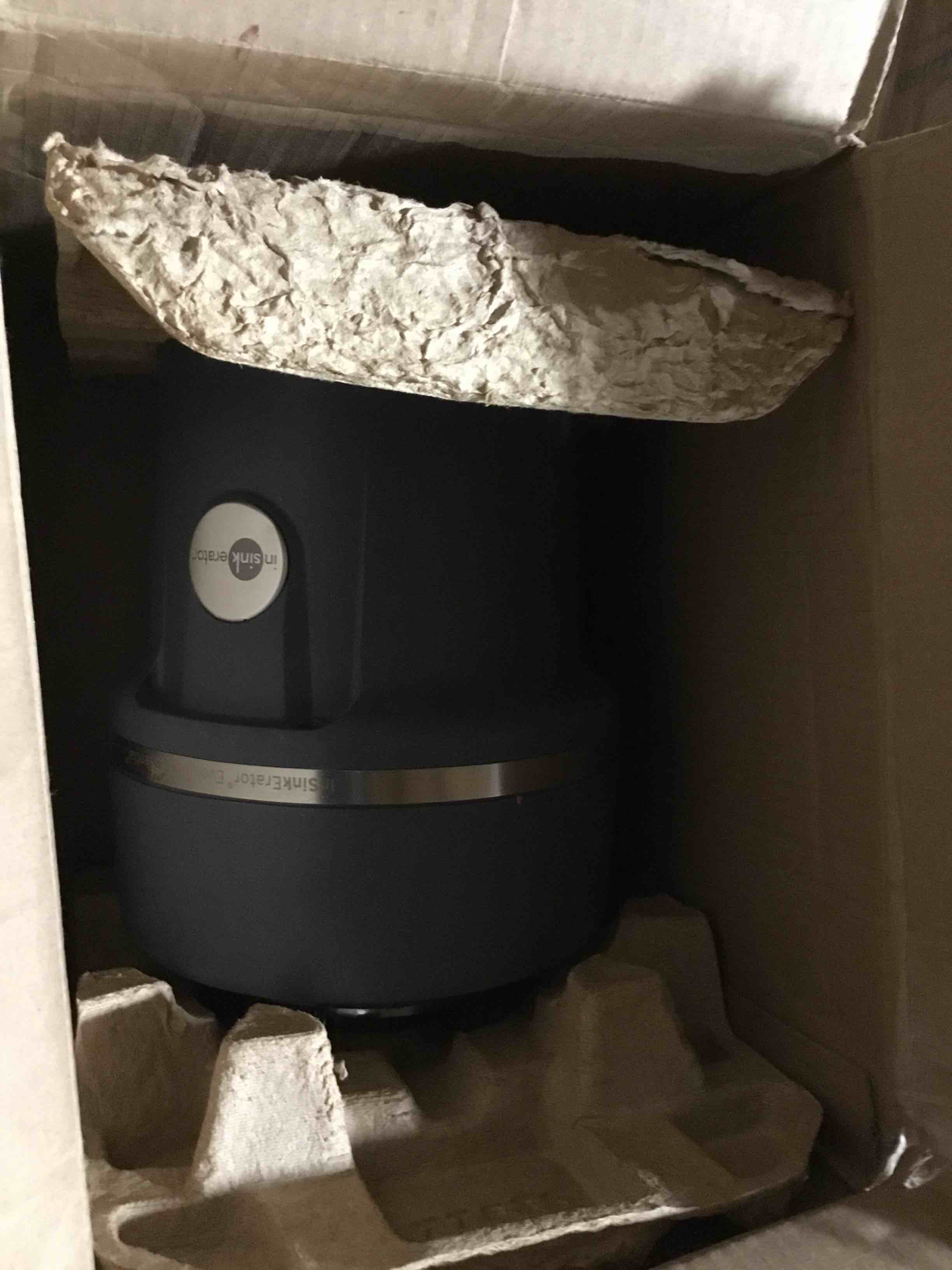 https://s3.amazonaws.com/lotting-images-prod/bidfta/BLU4207782_1706723055386.jpeg