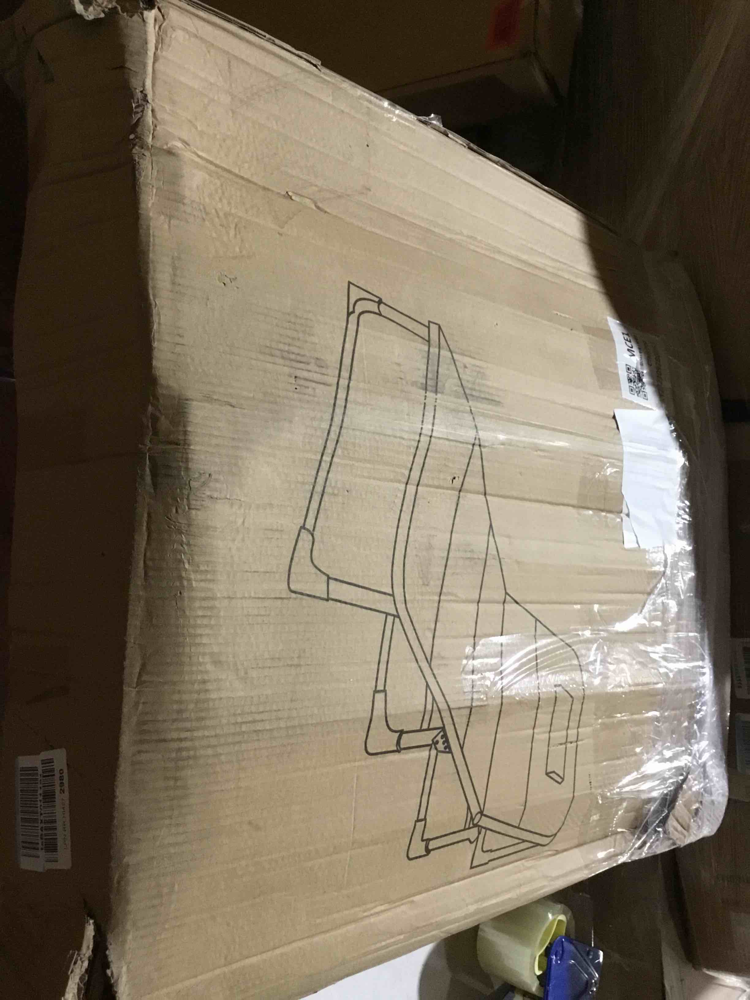 https://s3.amazonaws.com/lotting-images-prod/bidfta/BLU4207792_1706721184732.jpeg