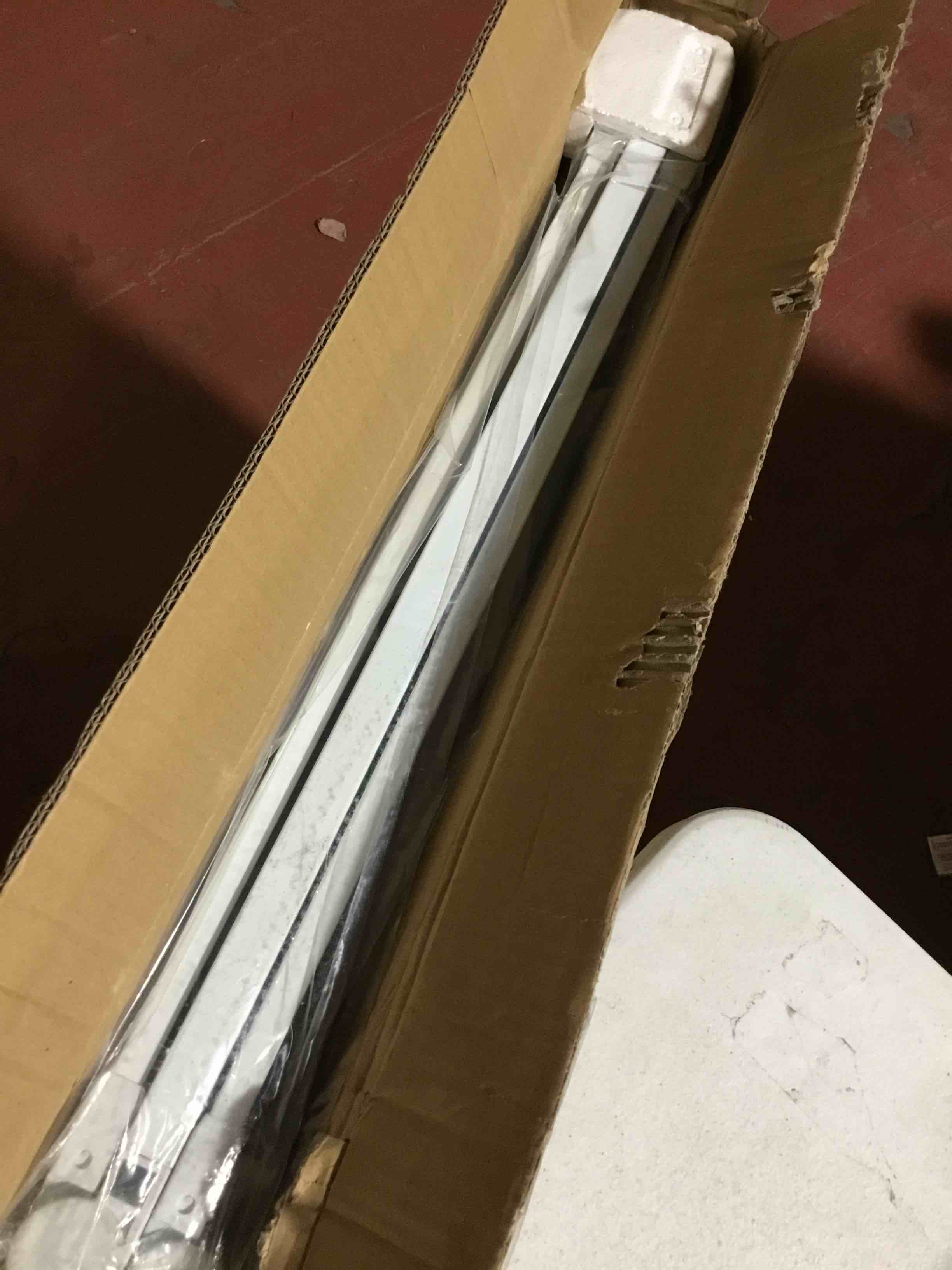 https://s3.amazonaws.com/lotting-images-prod/bidfta/BLU4207794_1706720897608.jpeg