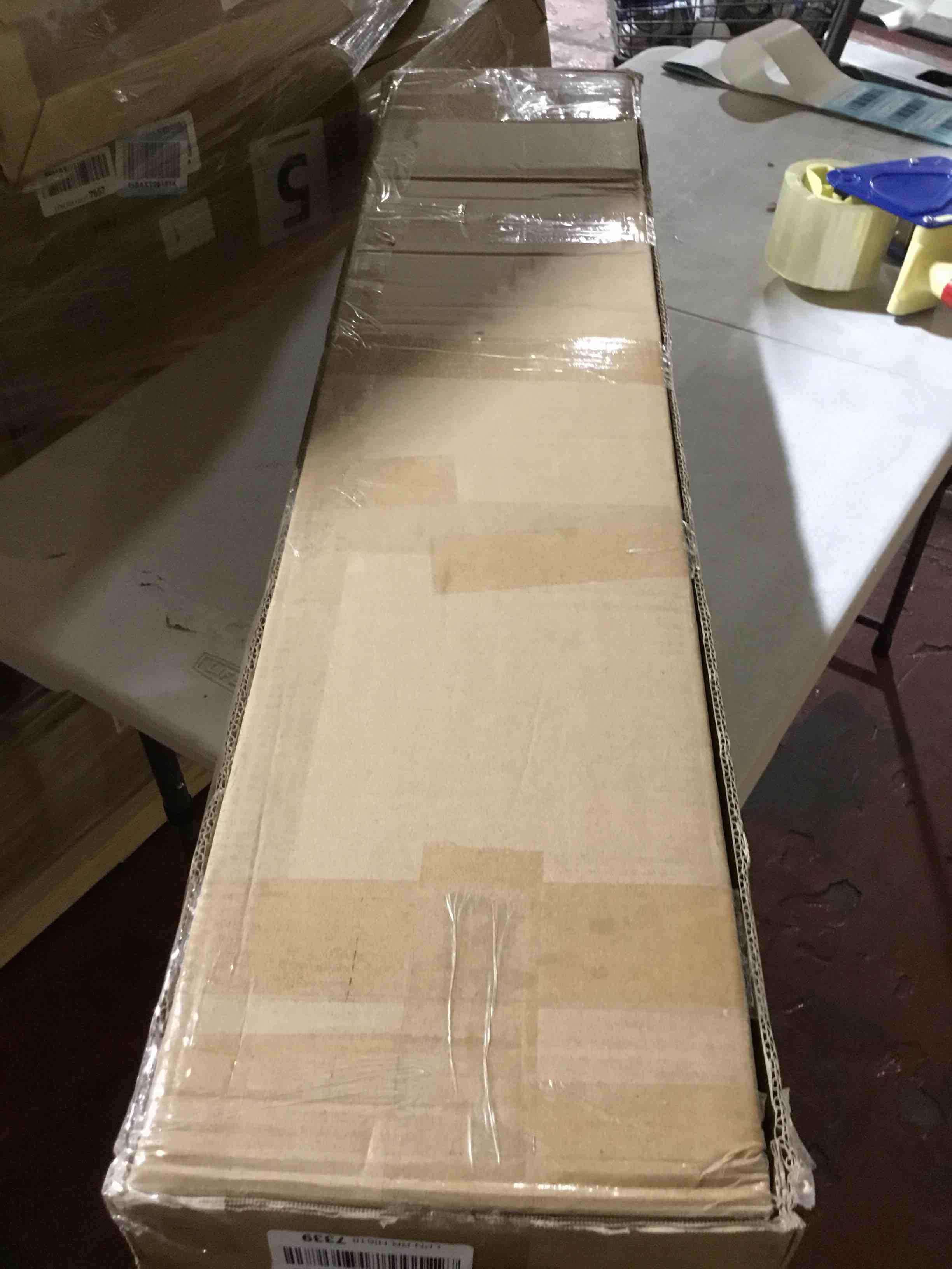 https://s3.amazonaws.com/lotting-images-prod/bidfta/BLU4207797_1706720177706.jpeg