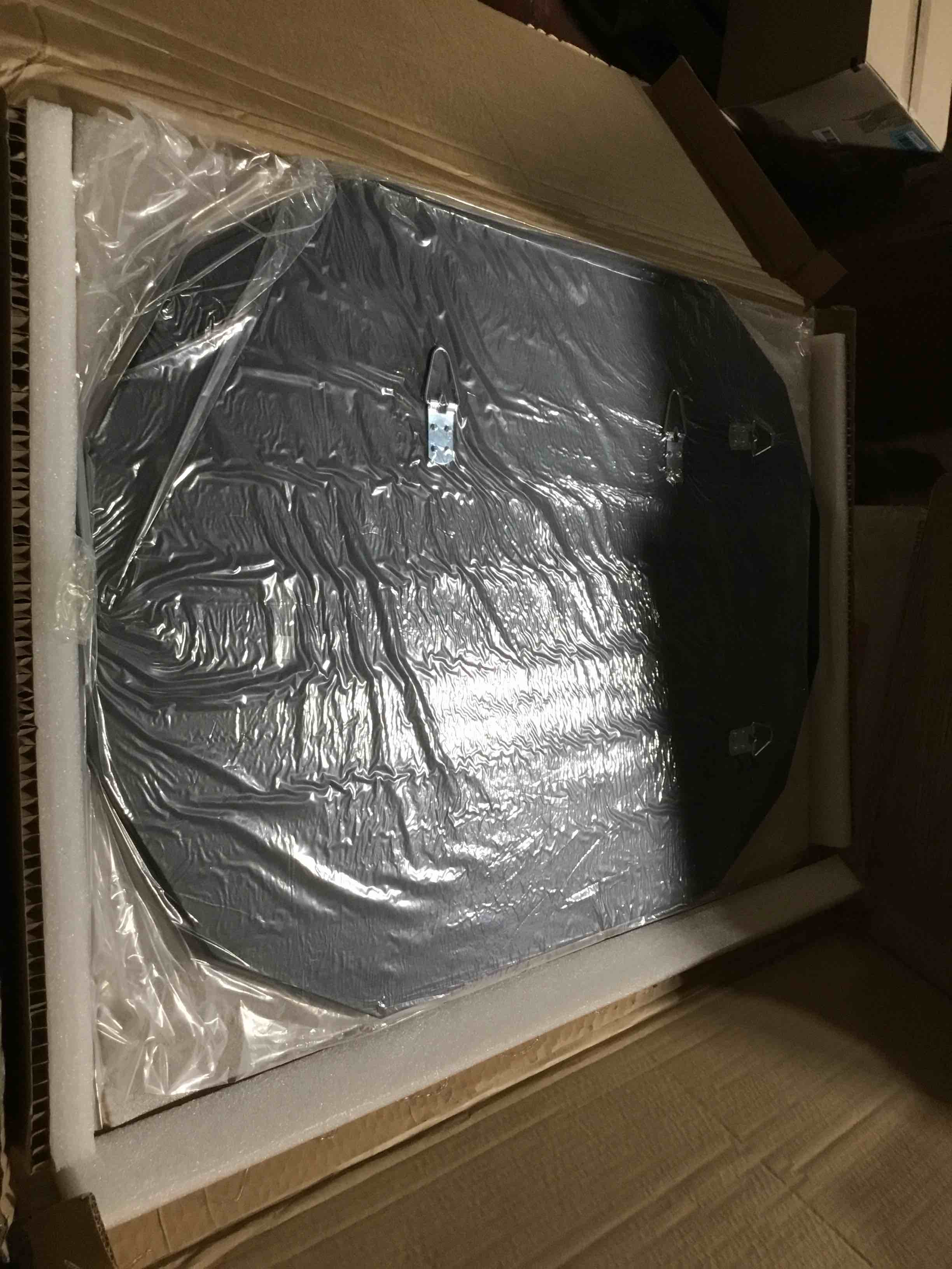 https://s3.amazonaws.com/lotting-images-prod/bidfta/BLU4207800_1706719262324.jpeg