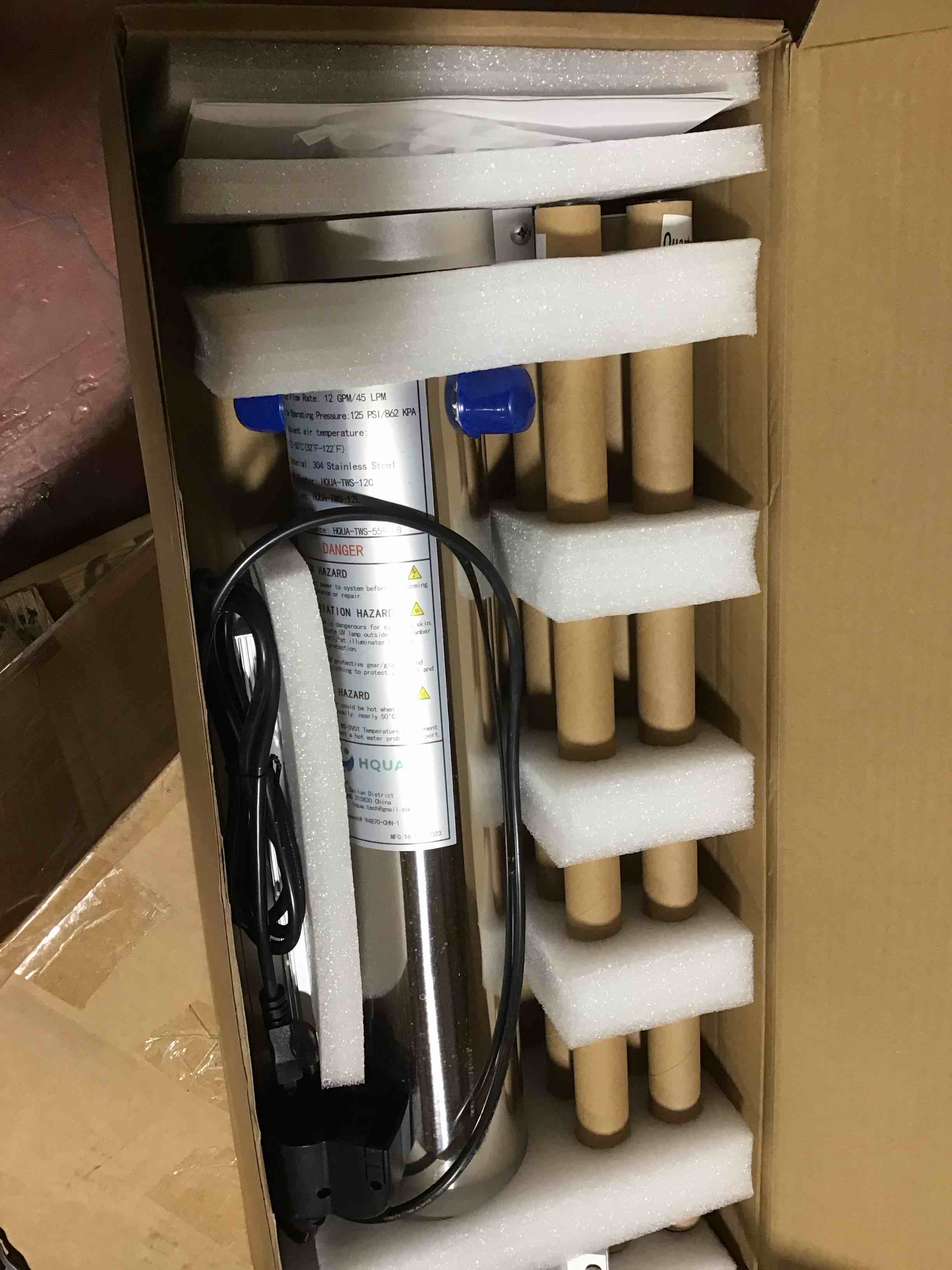 https://s3.amazonaws.com/lotting-images-prod/bidfta/BLU4207806_1706885307183.jpeg