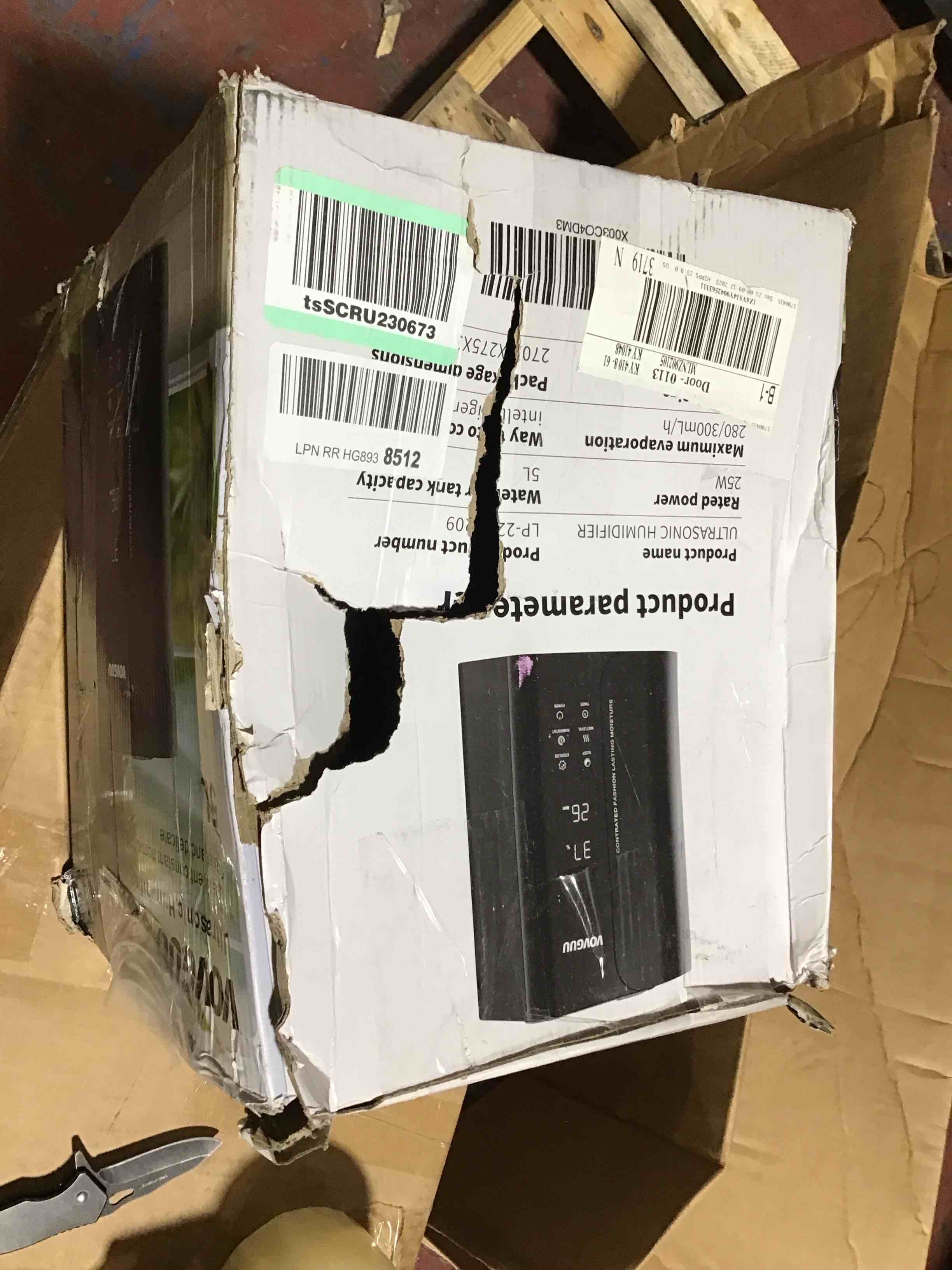 https://s3.amazonaws.com/lotting-images-prod/bidfta/BLU4207807_1706884599125.jpeg