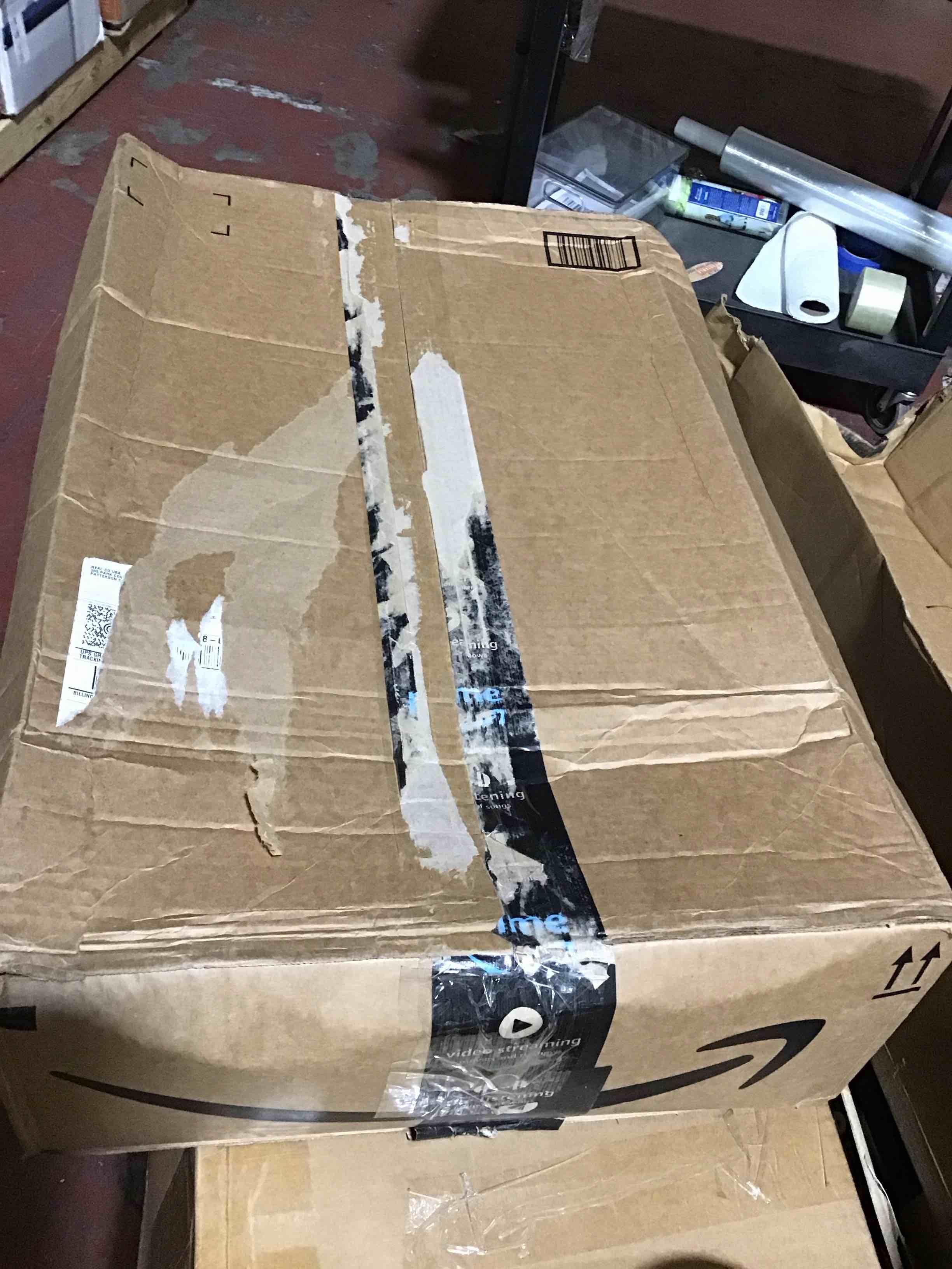 https://s3.amazonaws.com/lotting-images-prod/bidfta/BLU4207808_1706884477015.jpeg