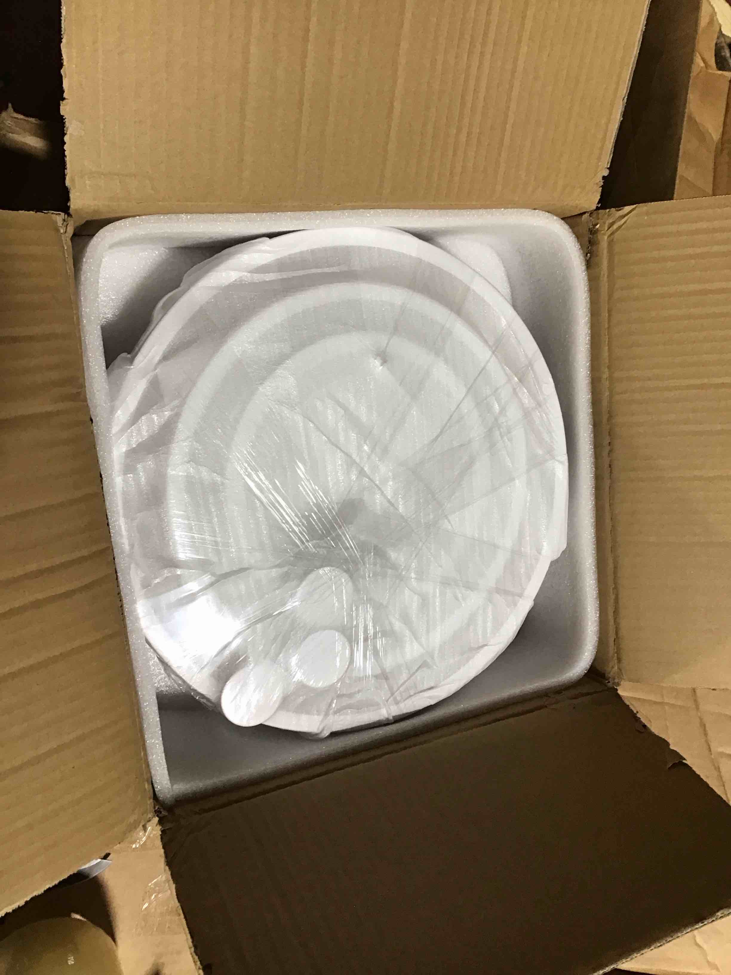 https://s3.amazonaws.com/lotting-images-prod/bidfta/BLU4207812_1706882756147.jpeg