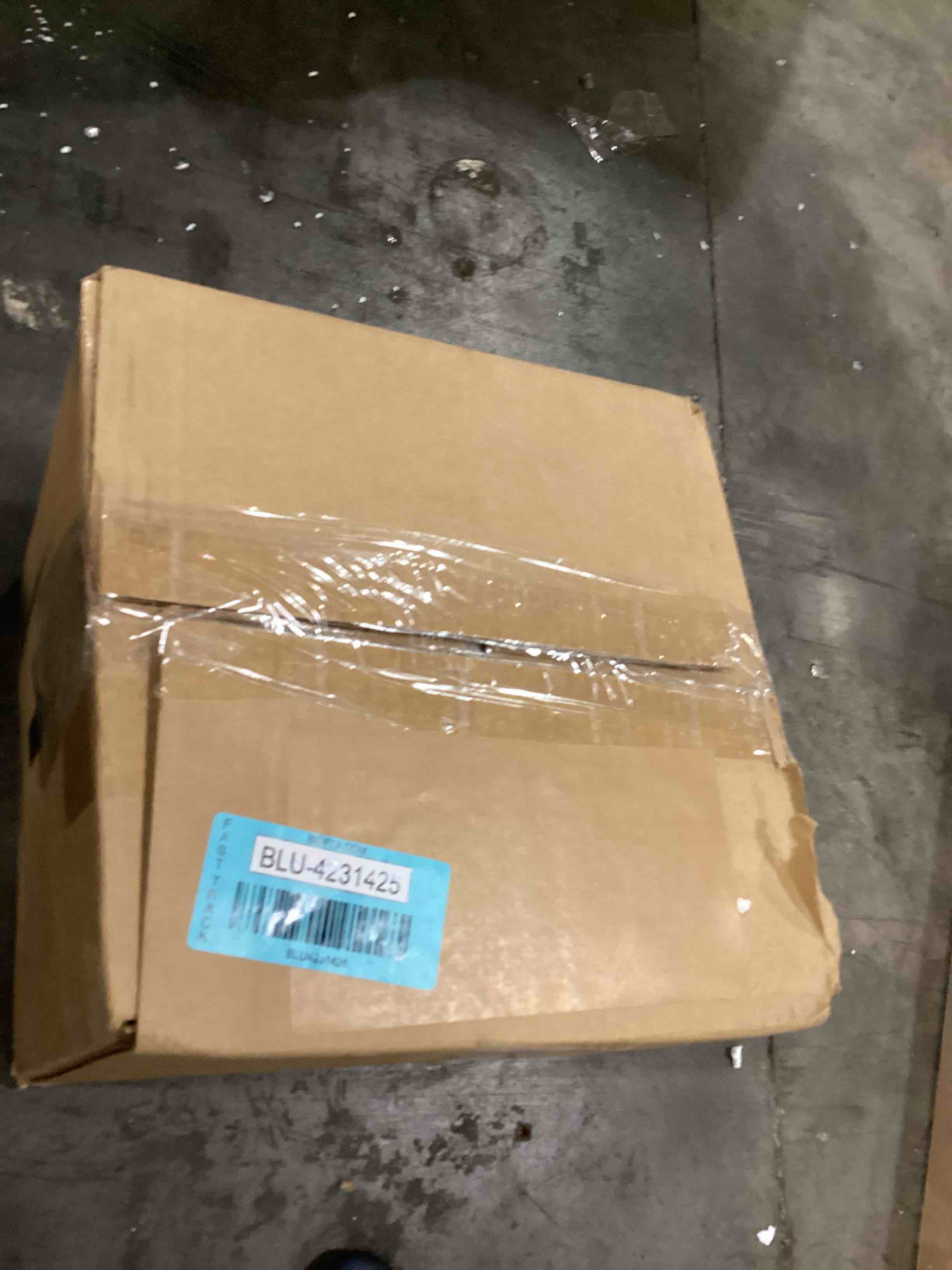 https://s3.amazonaws.com/lotting-images-prod/bidfta/BLU4231425_1703010385227.jpeg