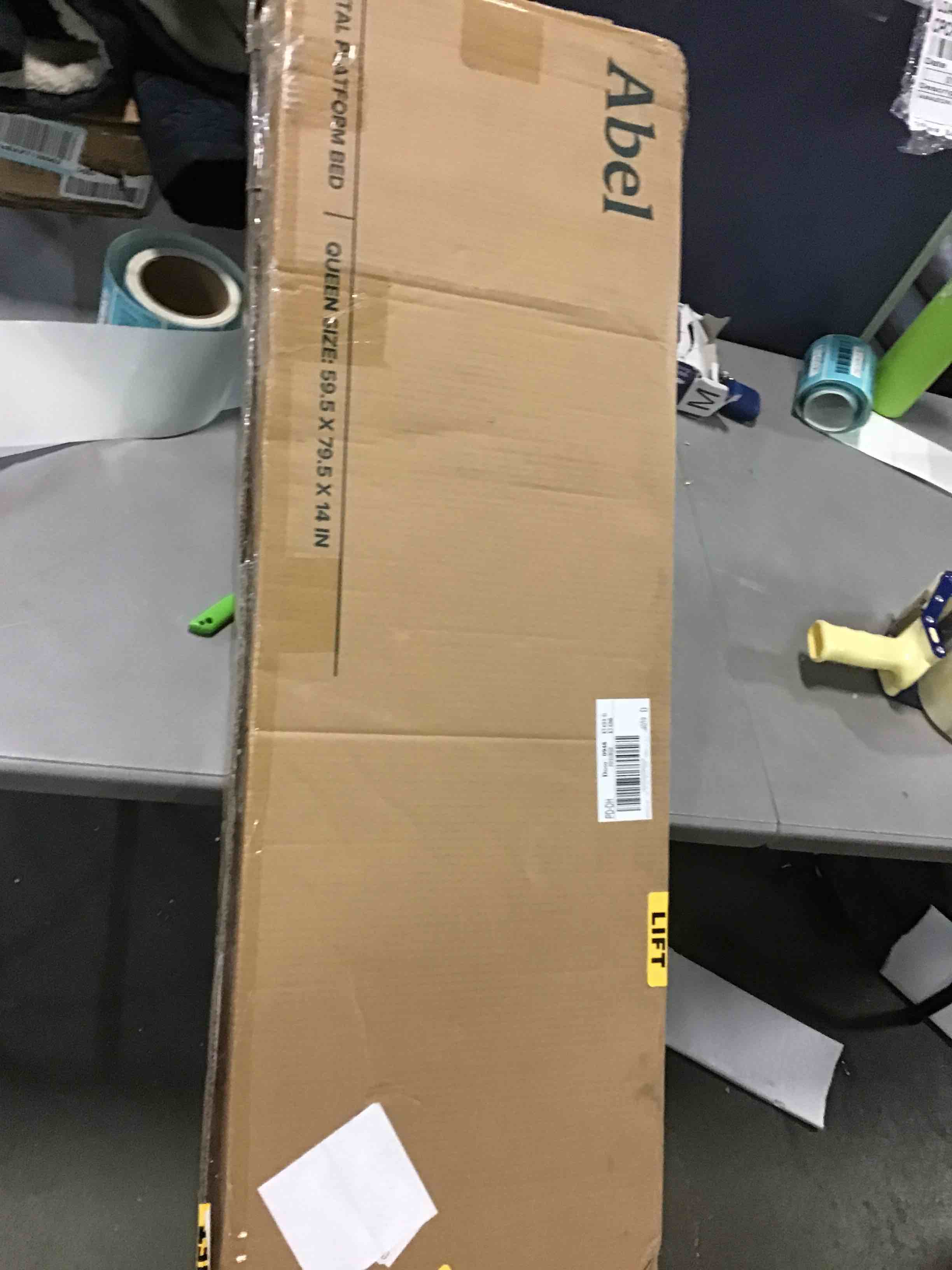 https://s3.amazonaws.com/lotting-images-prod/bidfta/BLU4252568_1674654336113.jpeg