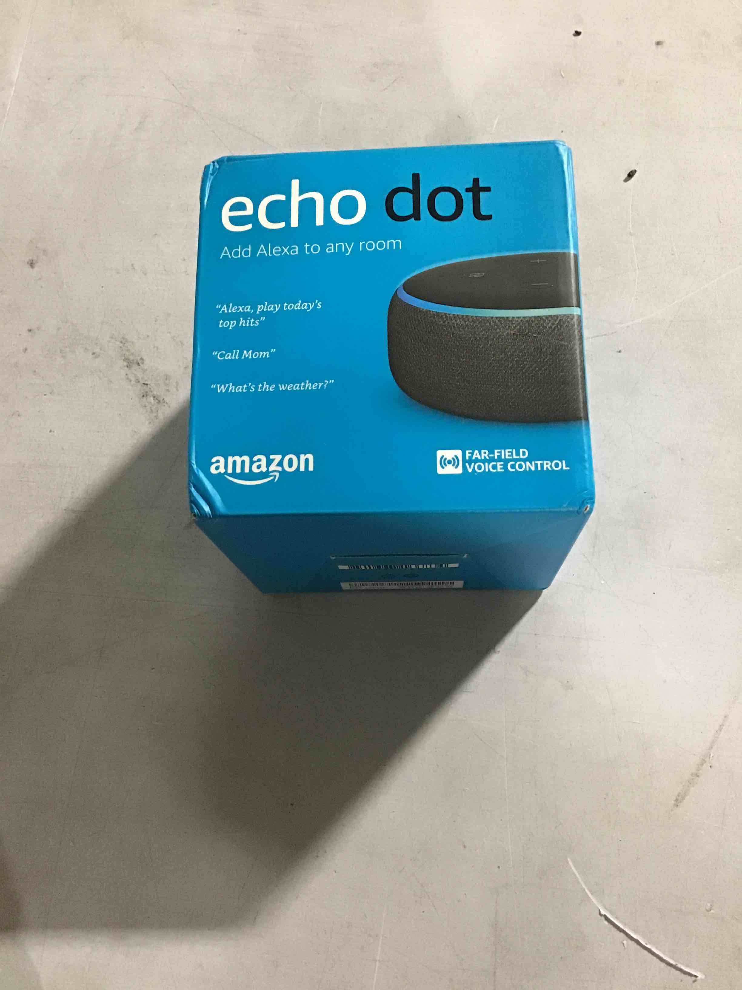 https://s3.amazonaws.com/lotting-images-prod/bidfta/BLU4257505_1682361560076.jpeg