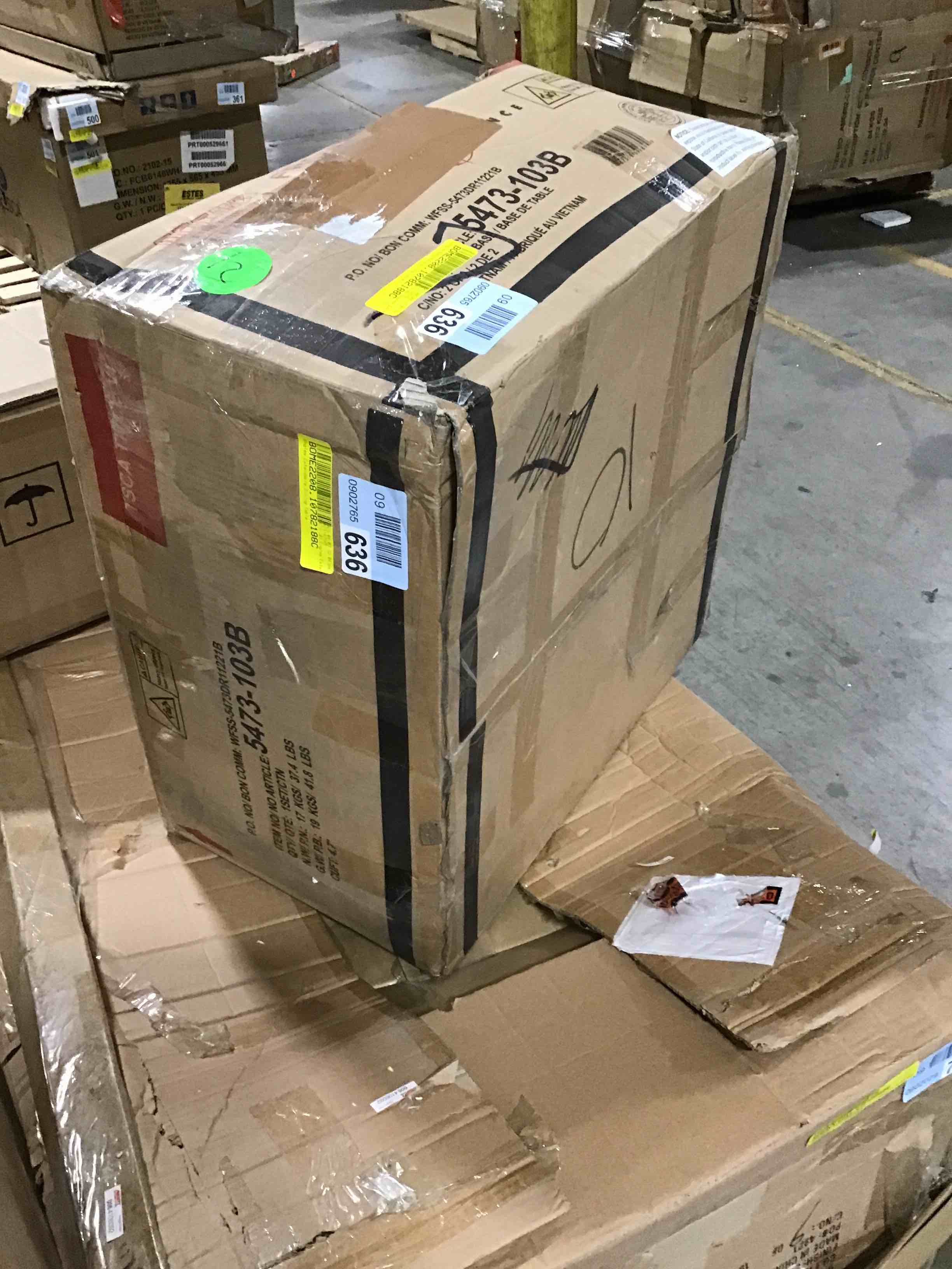 https://s3.amazonaws.com/lotting-images-prod/bidfta/BLU4266605_1681232191387.jpeg