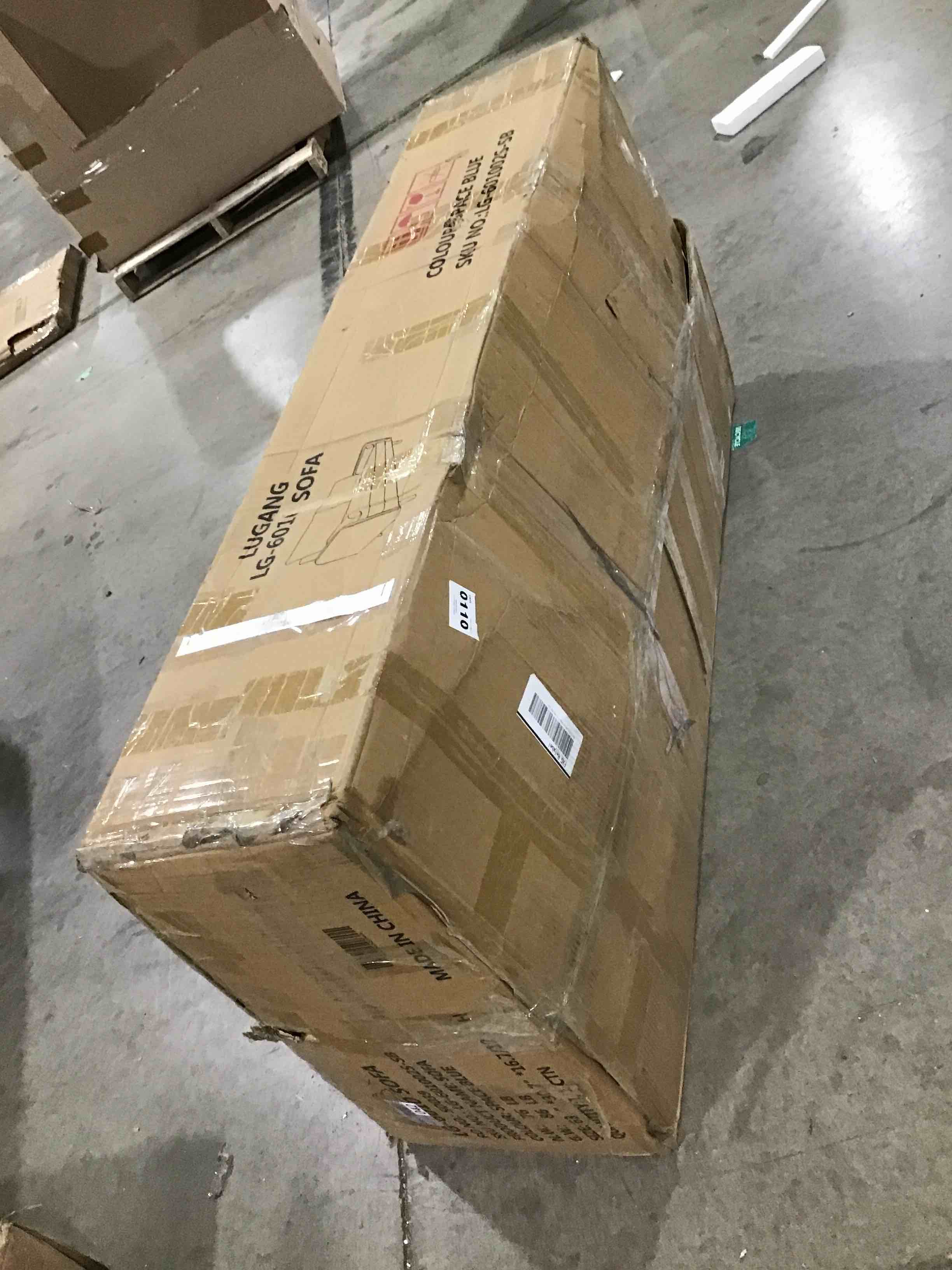 https://s3.amazonaws.com/lotting-images-prod/bidfta/BLU4267483_1683033938105.jpeg