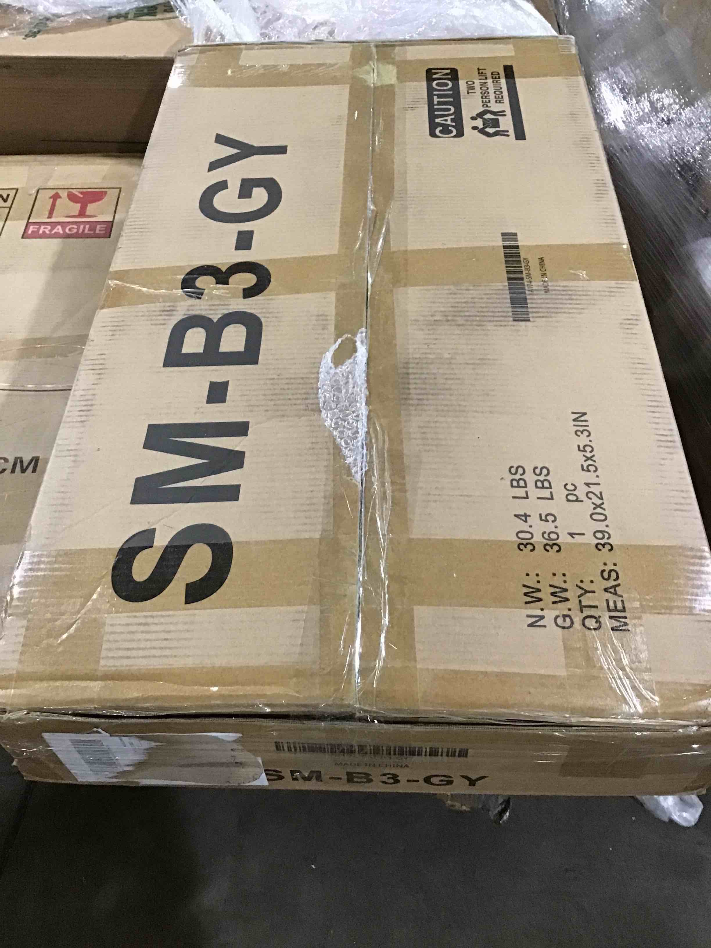 https://s3.amazonaws.com/lotting-images-prod/bidfta/BLU4268506_1687266297015.jpeg