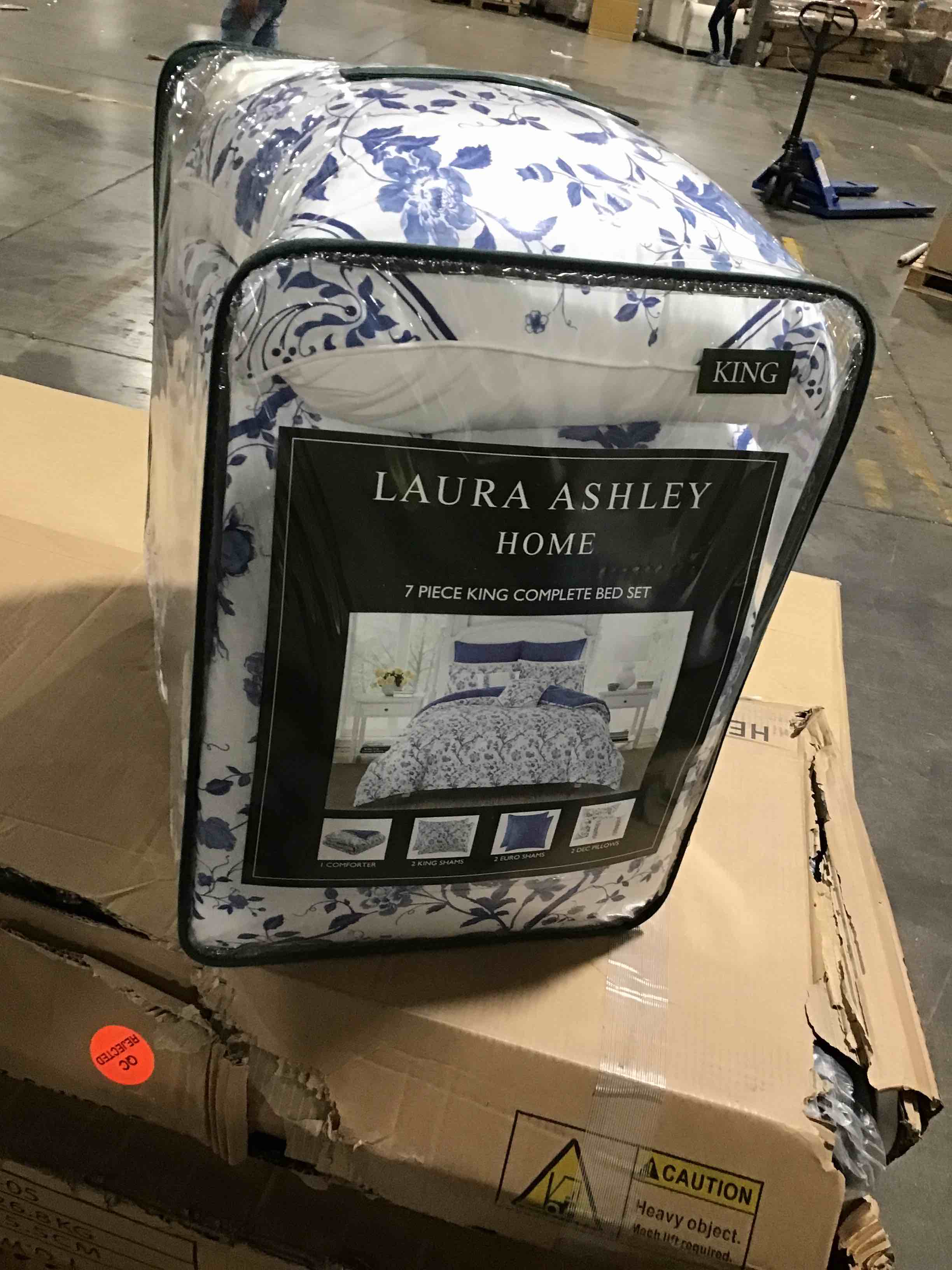 https://s3.amazonaws.com/lotting-images-prod/bidfta/BLU4268903_1687887726523.jpeg