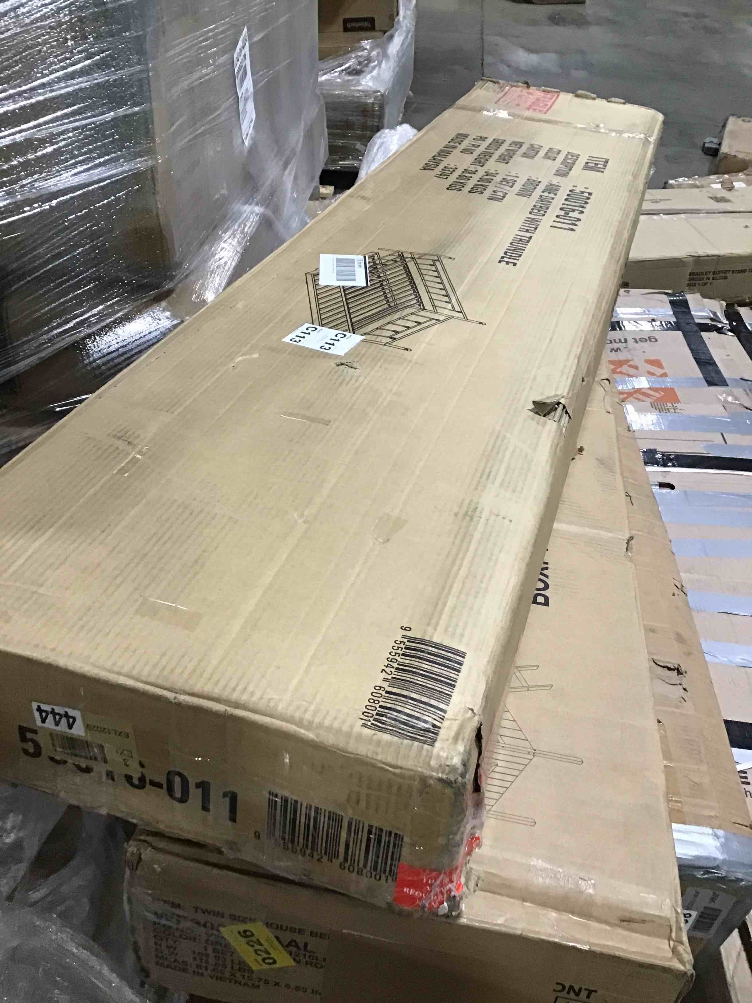 https://s3.amazonaws.com/lotting-images-prod/bidfta/BLU4269137_1688048646001.jpeg