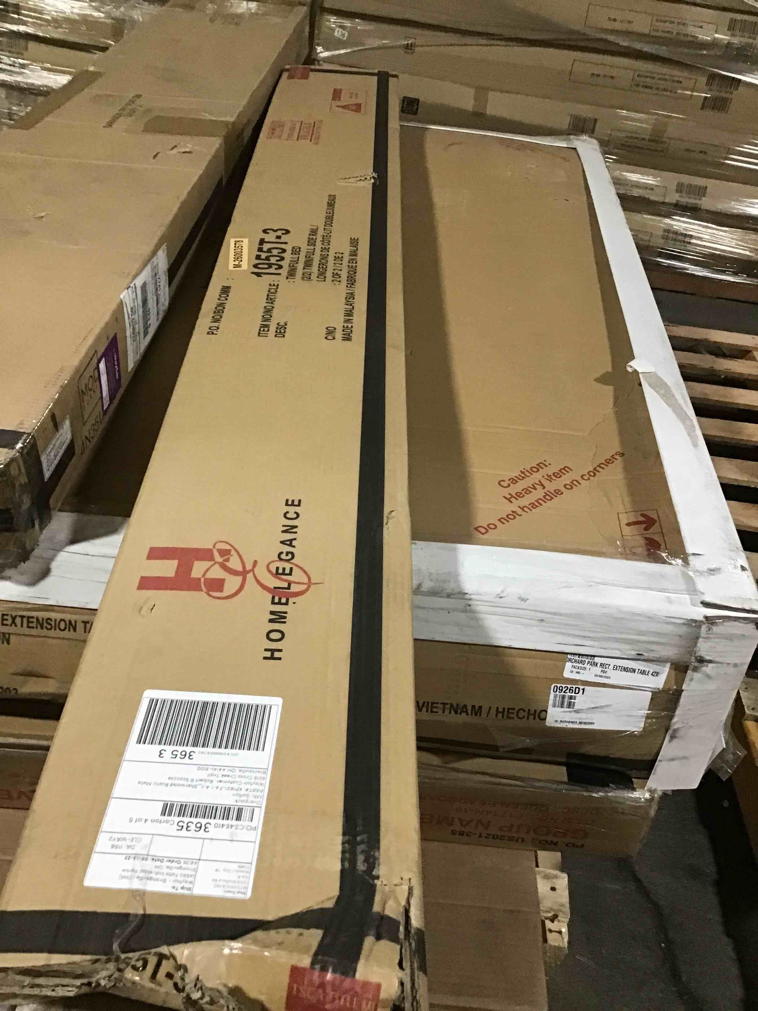 https://s3.amazonaws.com/lotting-images-prod/bidfta/BLU4269388_1688309897601.jpeg