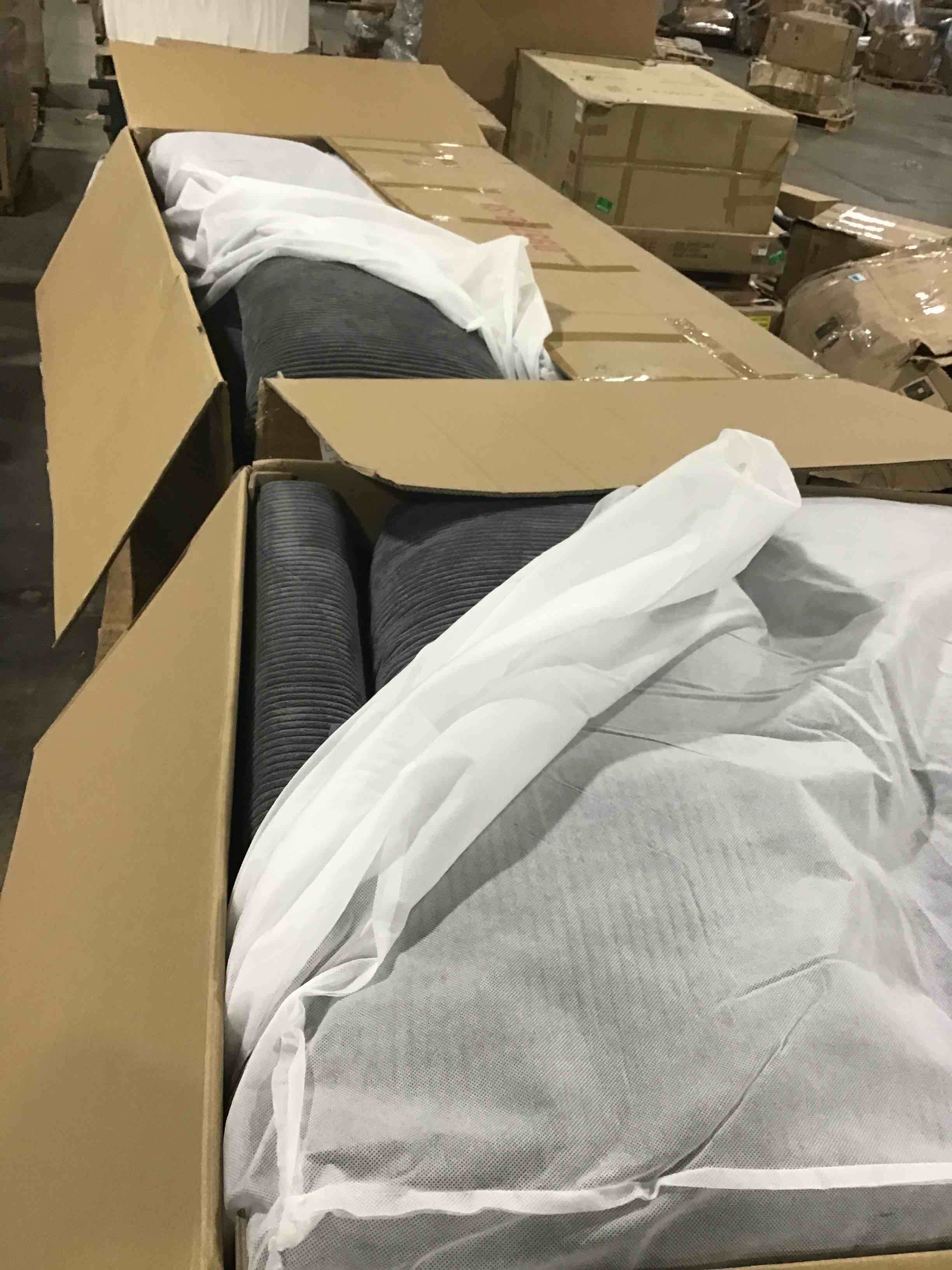 https://s3.amazonaws.com/lotting-images-prod/bidfta/BLU4270680_1689269725751.jpeg