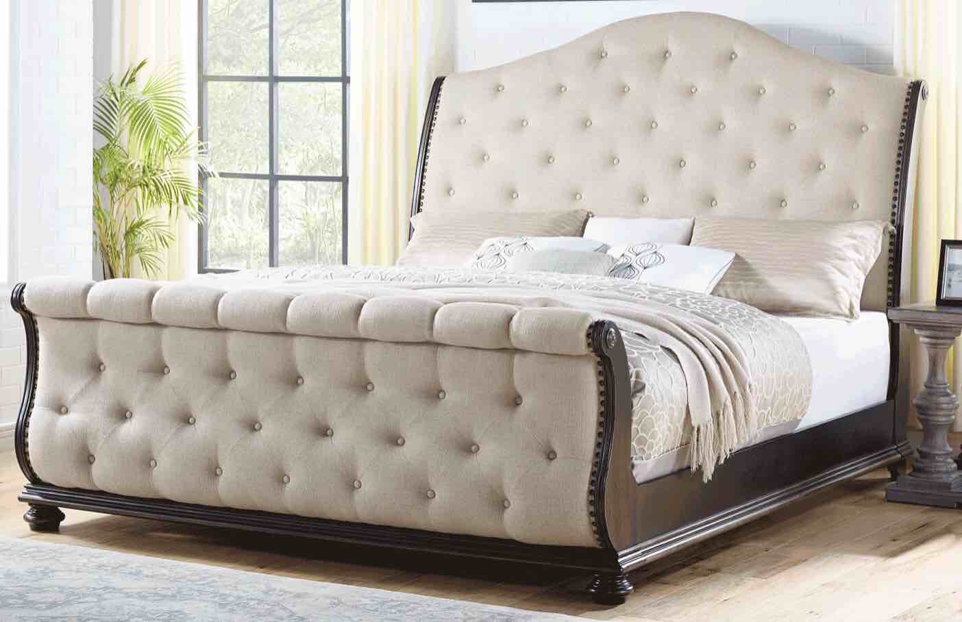 524SS-168. RHAPSODY SLEIGH KING HEADBOARD and FOOTBOARD. INCOMPLETE 
