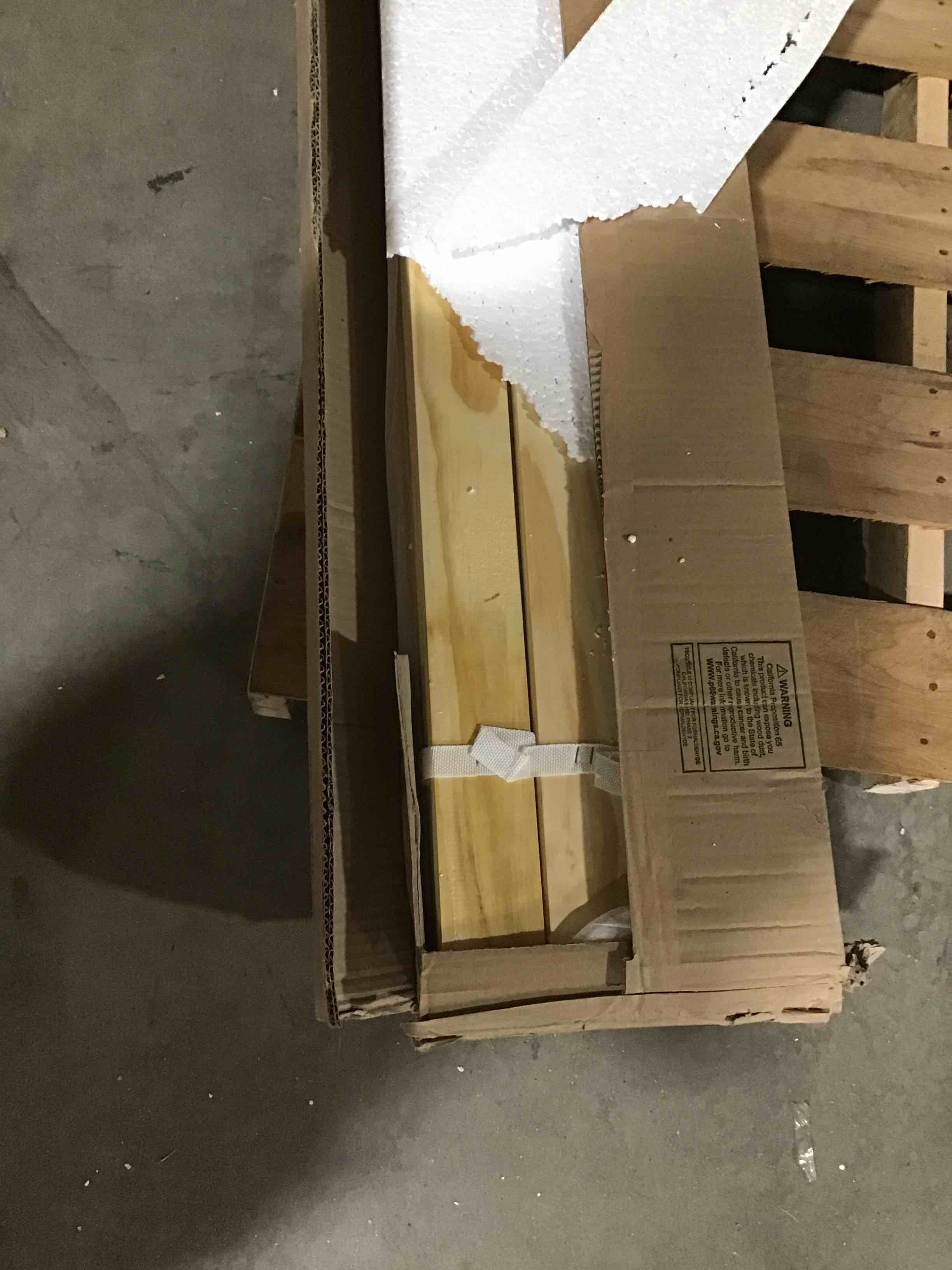 https://s3.amazonaws.com/lotting-images-prod/bidfta/BLU4272056_1686920650459.jpeg