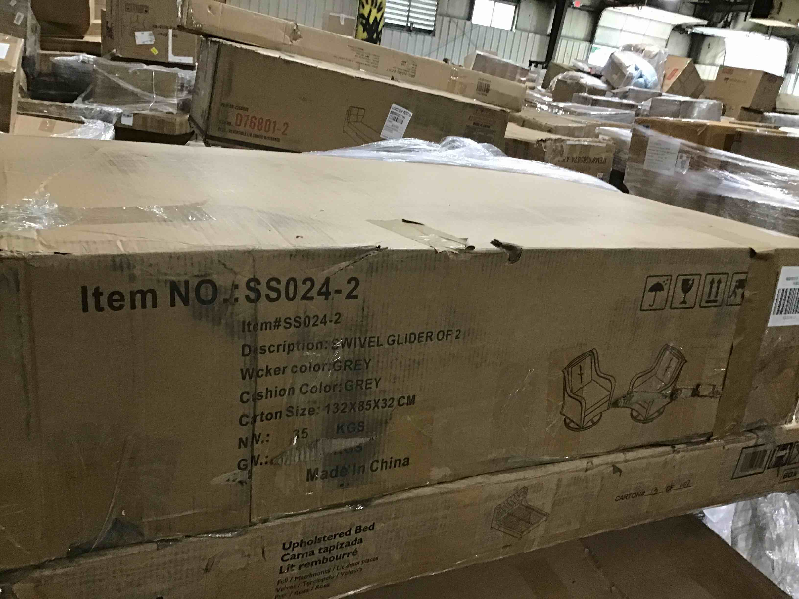 https://s3.amazonaws.com/lotting-images-prod/bidfta/BLU4272388_1687455004776.jpeg