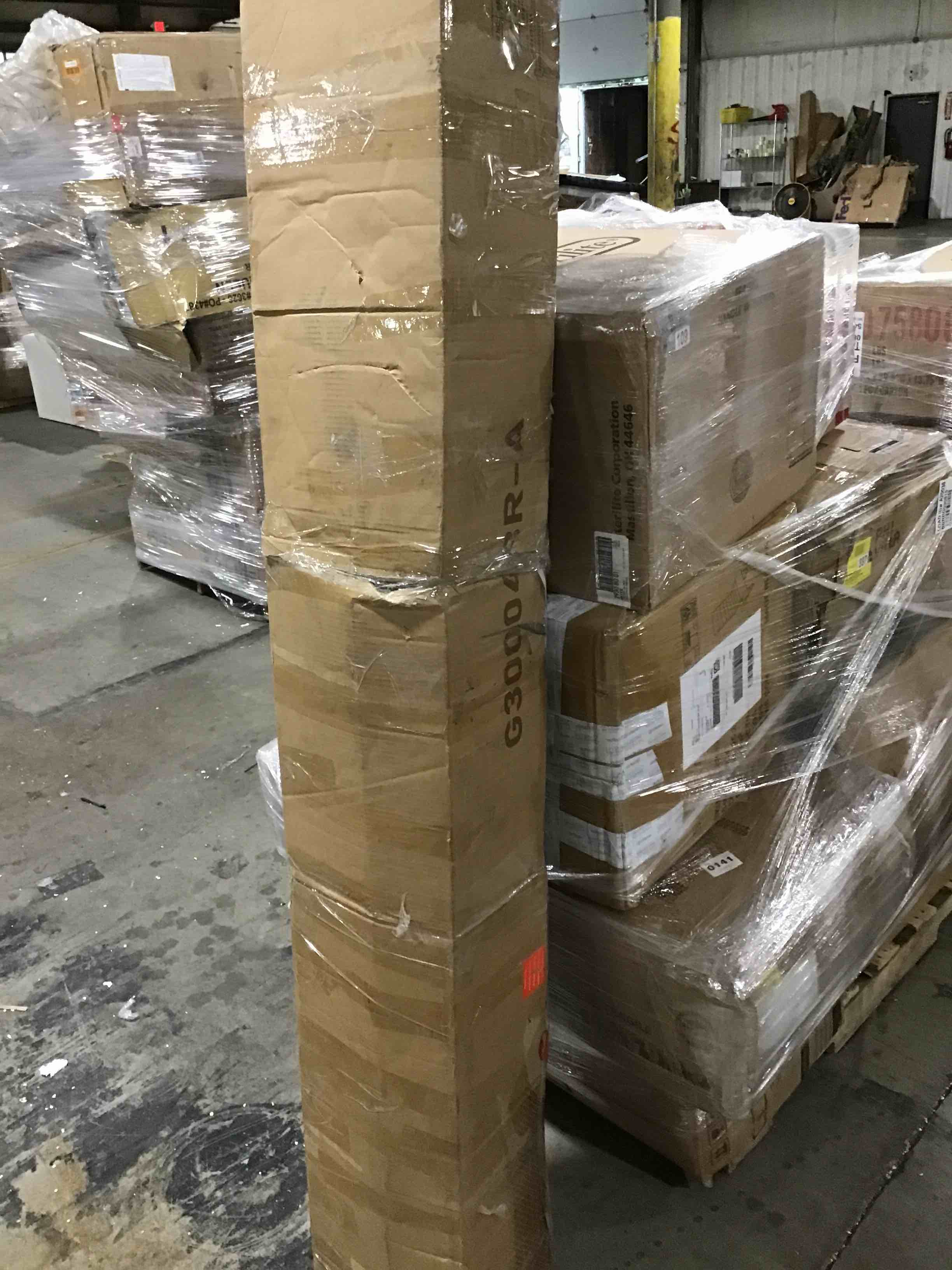 https://s3.amazonaws.com/lotting-images-prod/bidfta/BLU4274656_1687289682465.jpeg