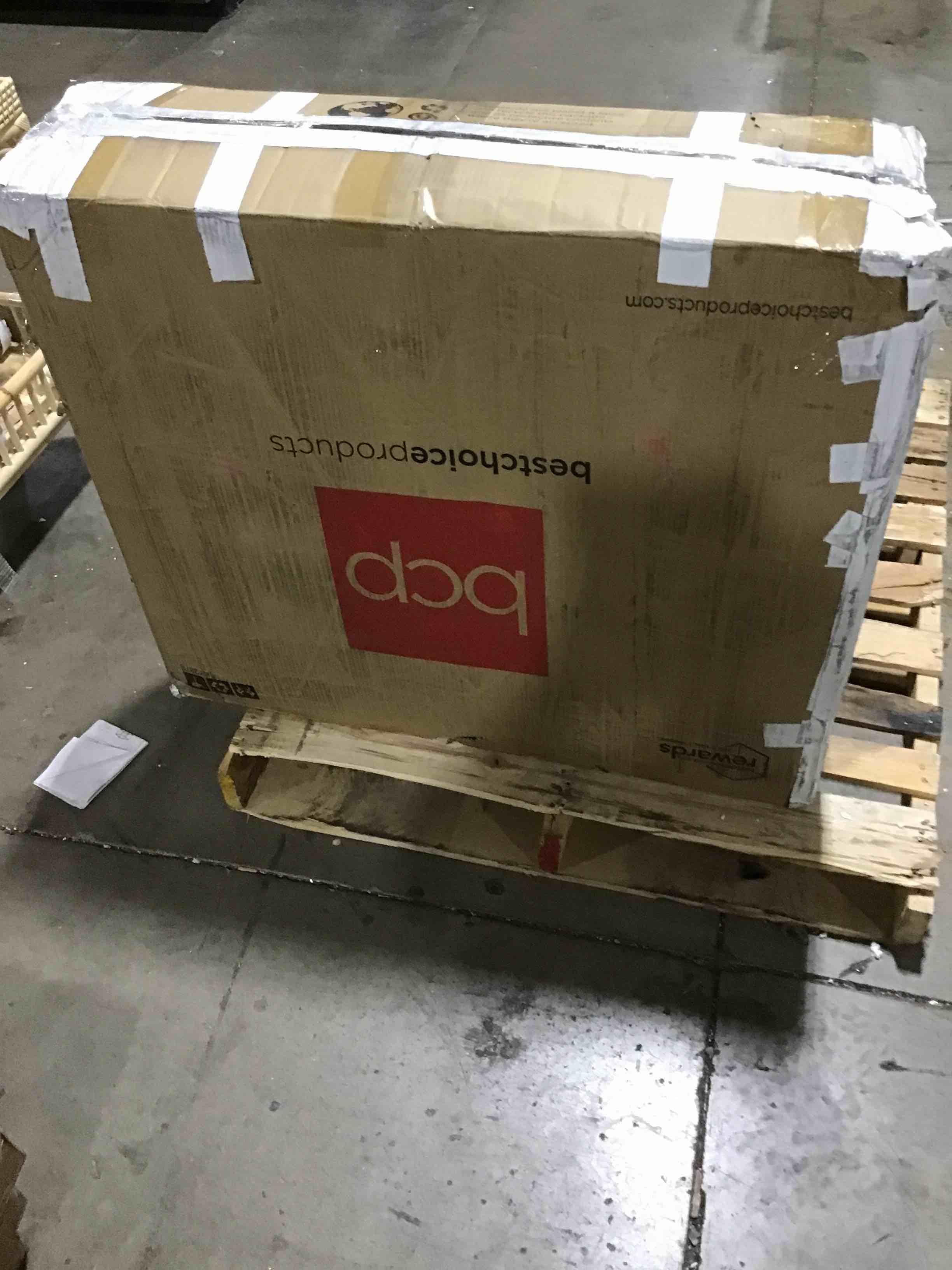 https://s3.amazonaws.com/lotting-images-prod/bidfta/BLU4274657_1687289974039.jpeg