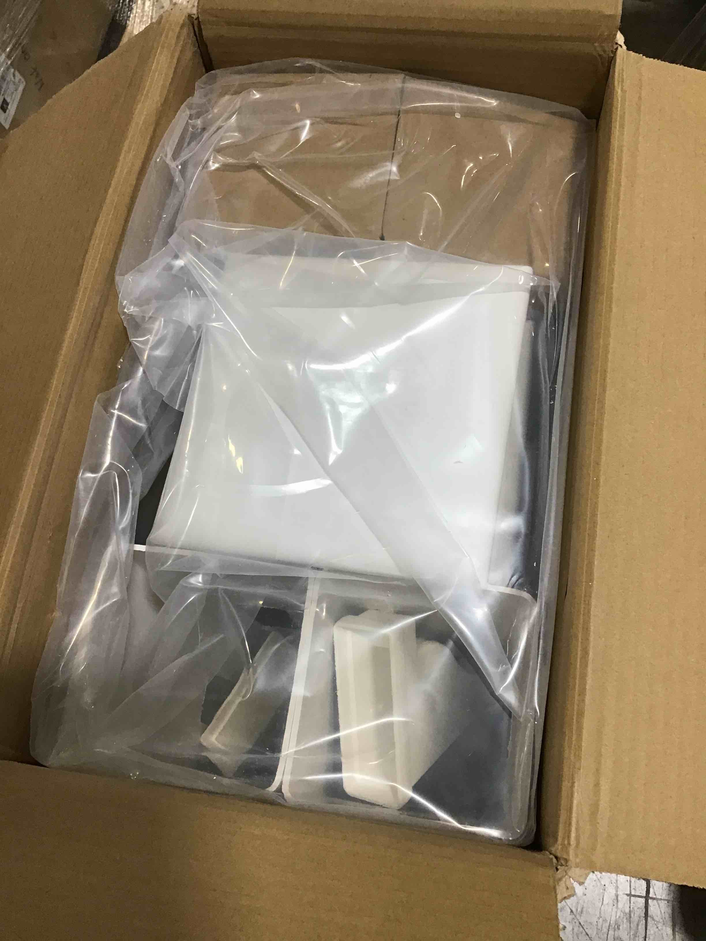 https://s3.amazonaws.com/lotting-images-prod/bidfta/BLU4275062_1688564243224.jpeg