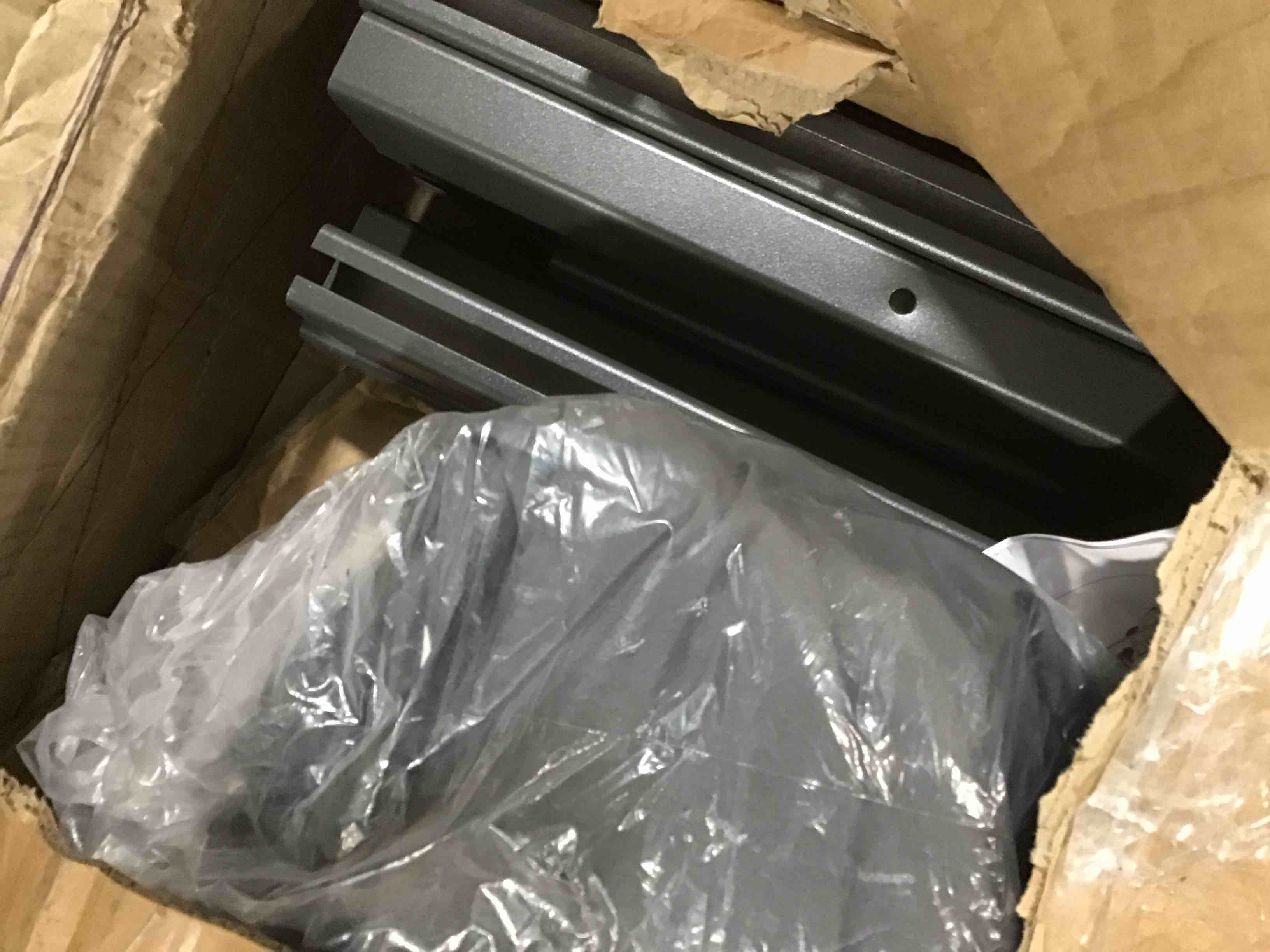 https://s3.amazonaws.com/lotting-images-prod/bidfta/BLU4275375_1689252264610.jpeg