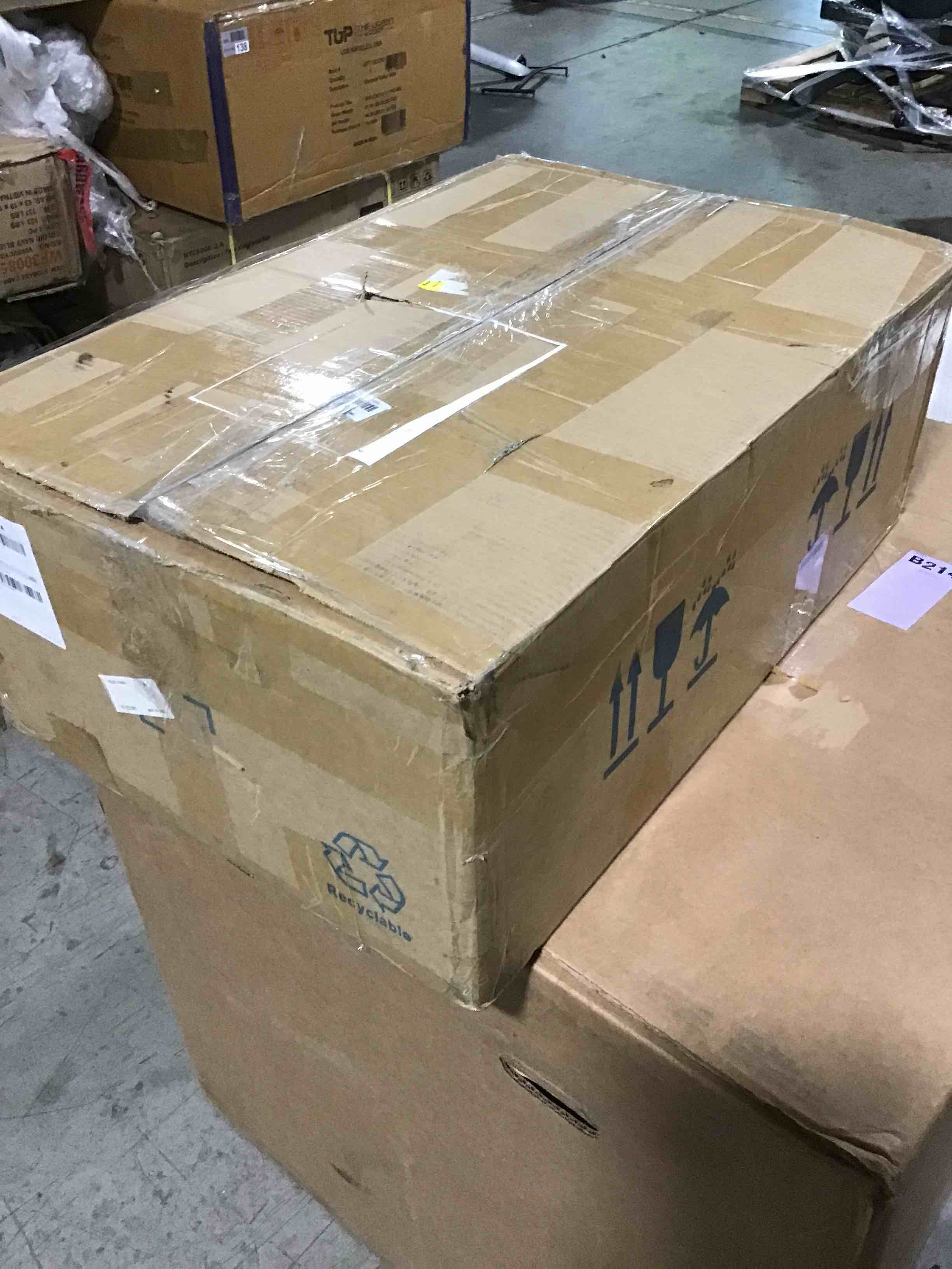 https://s3.amazonaws.com/lotting-images-prod/bidfta/BLU4275427_1689338148376.jpeg