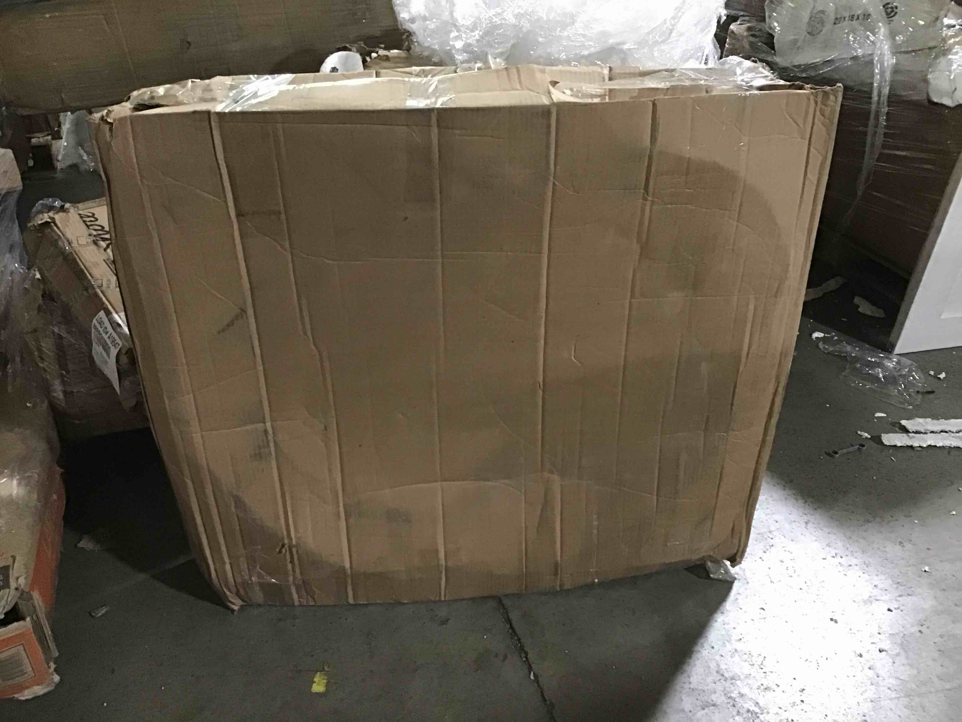 https://s3.amazonaws.com/lotting-images-prod/bidfta/BLU4277313_1686076516851.jpeg