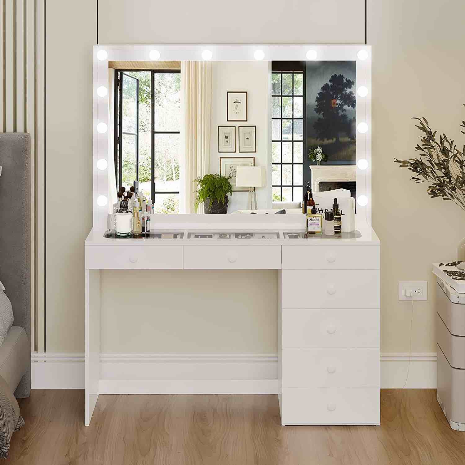 Boahaus Serena Modern Makeup Vanity Desk with Mirror and Lights Bulbs Add-On, 7 Drawers, Wide Makeup Mirror, Glam Glass Top Vanity, White Vanity Makeup Desk for Bedroom