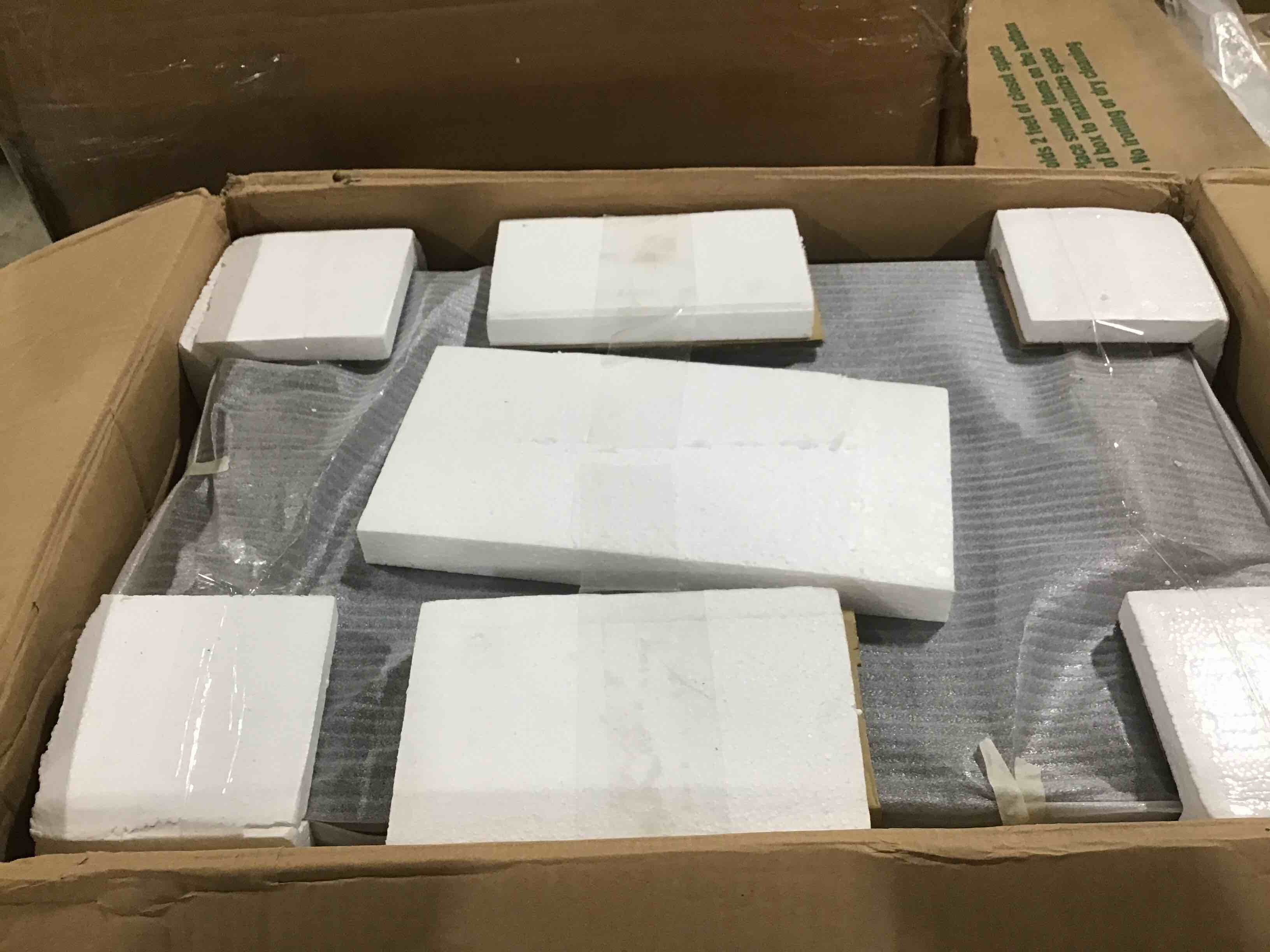 https://s3.amazonaws.com/lotting-images-prod/bidfta/BLU4278307_1689011228928.jpeg