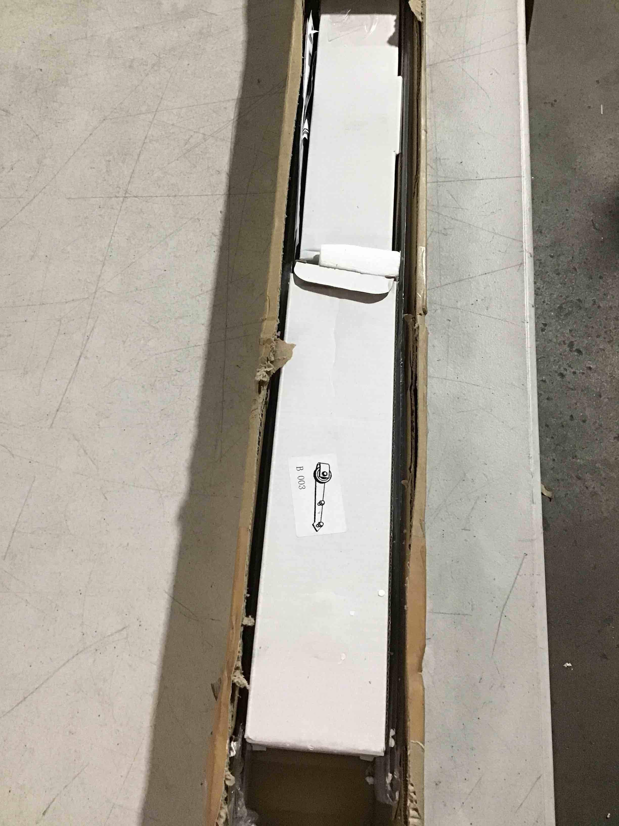 https://s3.amazonaws.com/lotting-images-prod/bidfta/BLU4279390_1686157245485.jpeg
