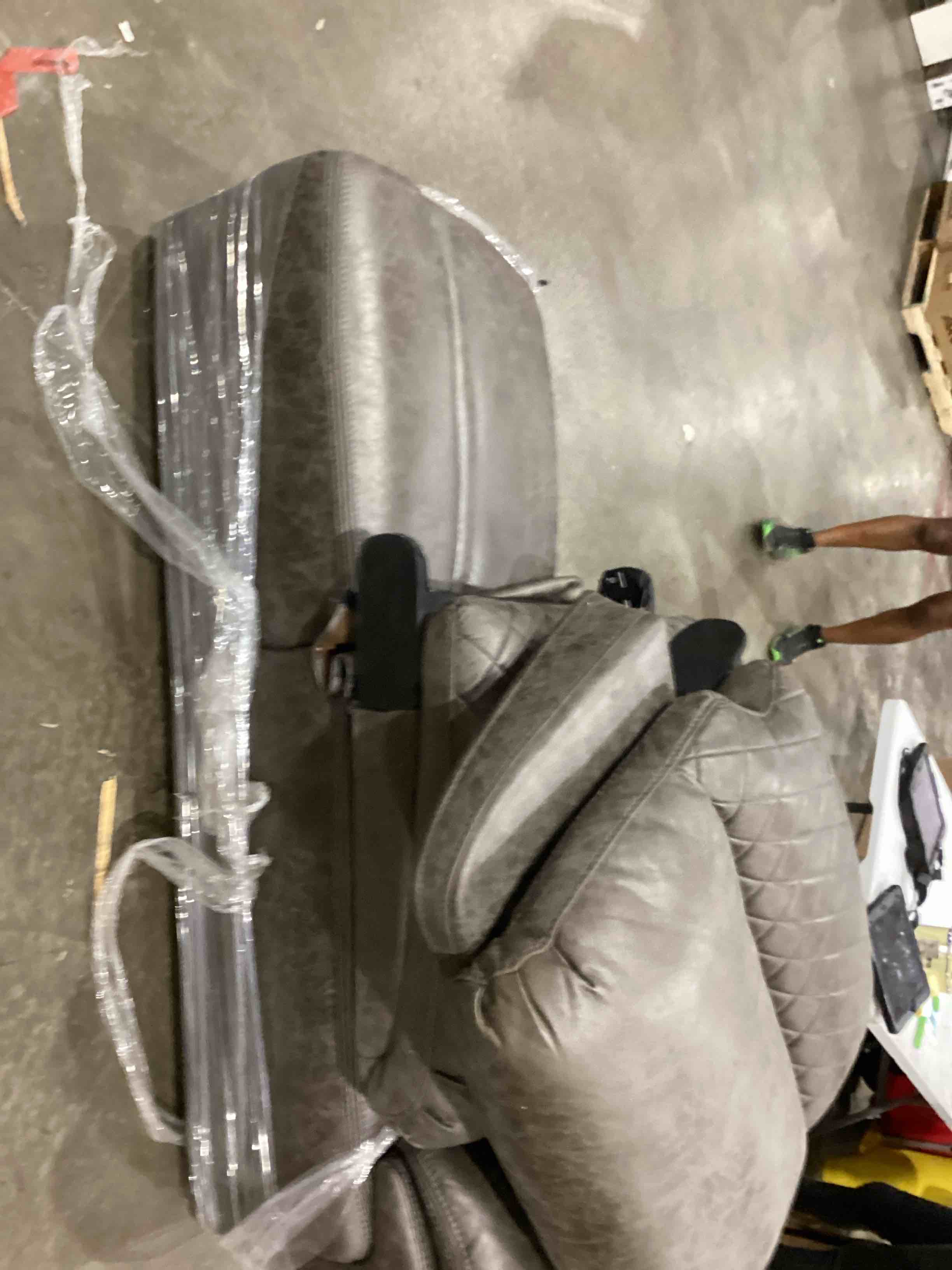 love seat part of the  sectional 